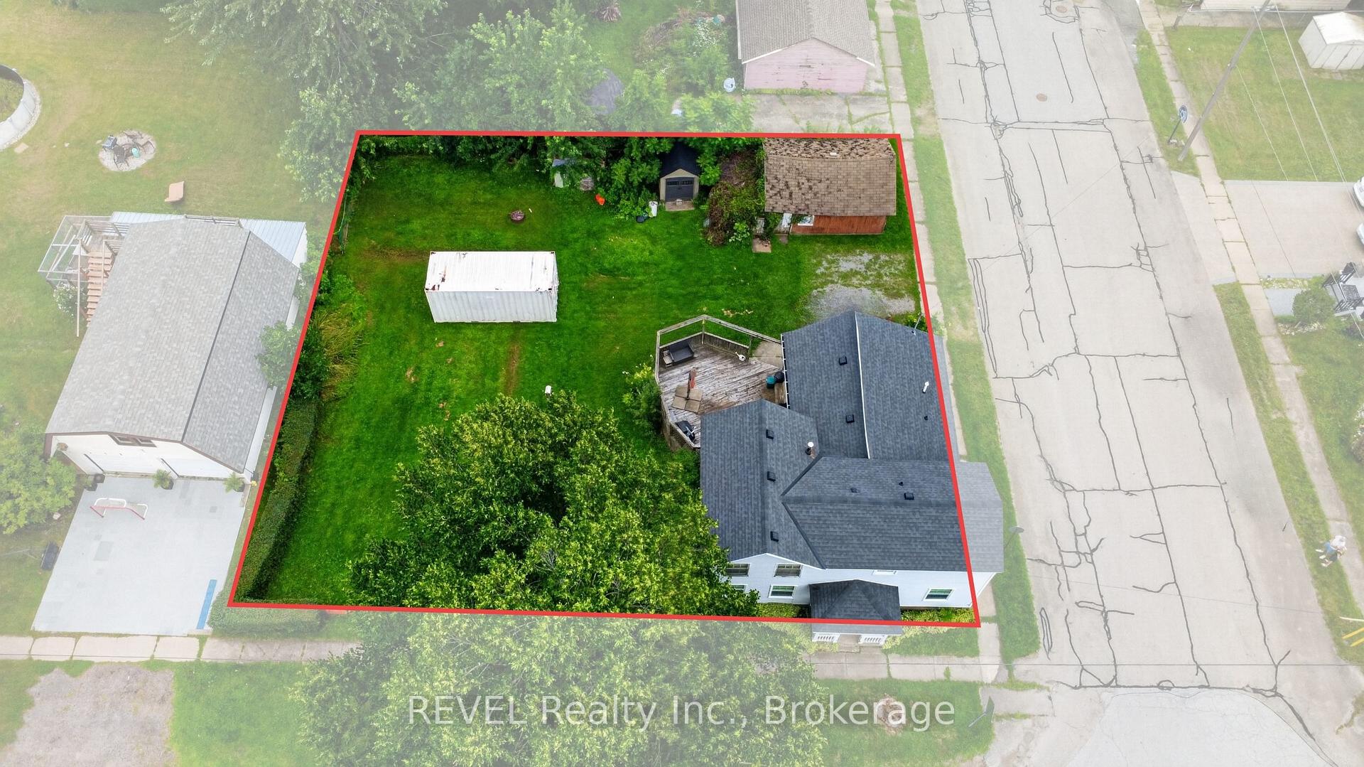 Photo 5 of 3976 Chippawa Parkway, Niagara Falls, Chippawa — HOMEH