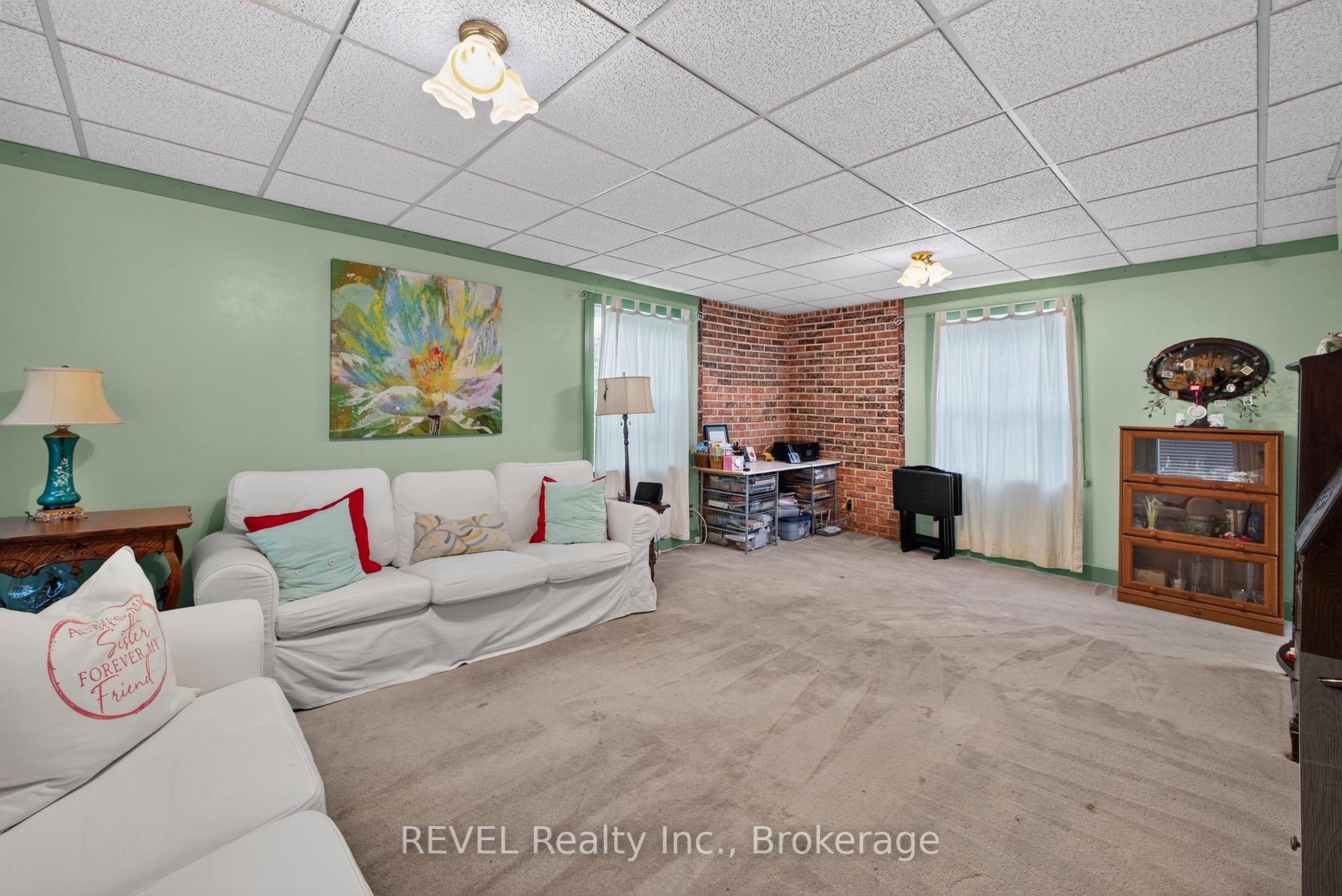 Photo 14 of 3976 Chippawa Parkway, Niagara Falls, Chippawa — HOMEH