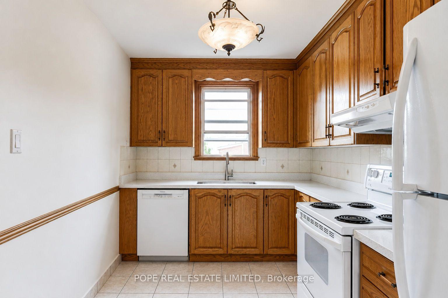 Photo 17 of 210 Donlands Avenue, Toronto, Danforth — HOMEH