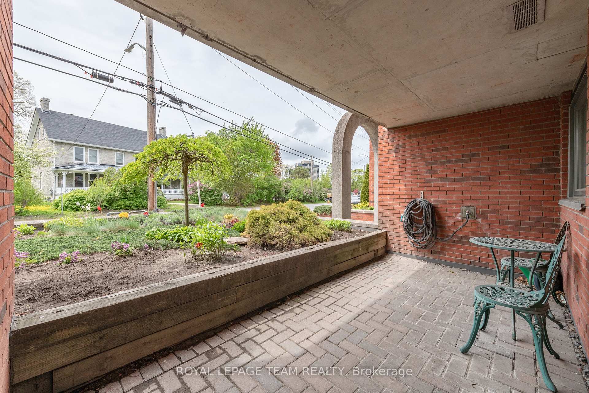 Photo 28 of Unit 105, 939 North River Road, Ottawa, Overbrook — HOMEH