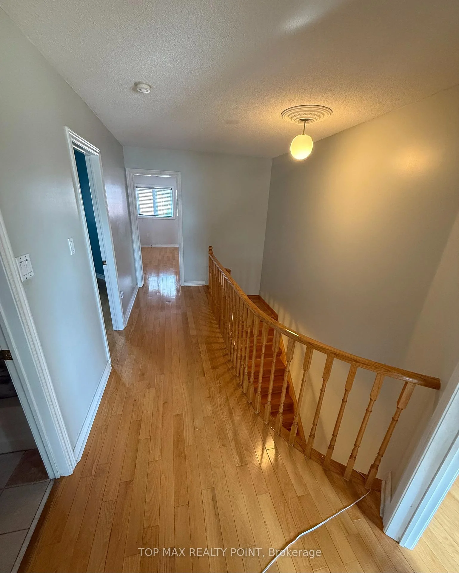 Photo 16 of 15 Carrie Crescent, Brampton, Fletcher's West — HOMEH