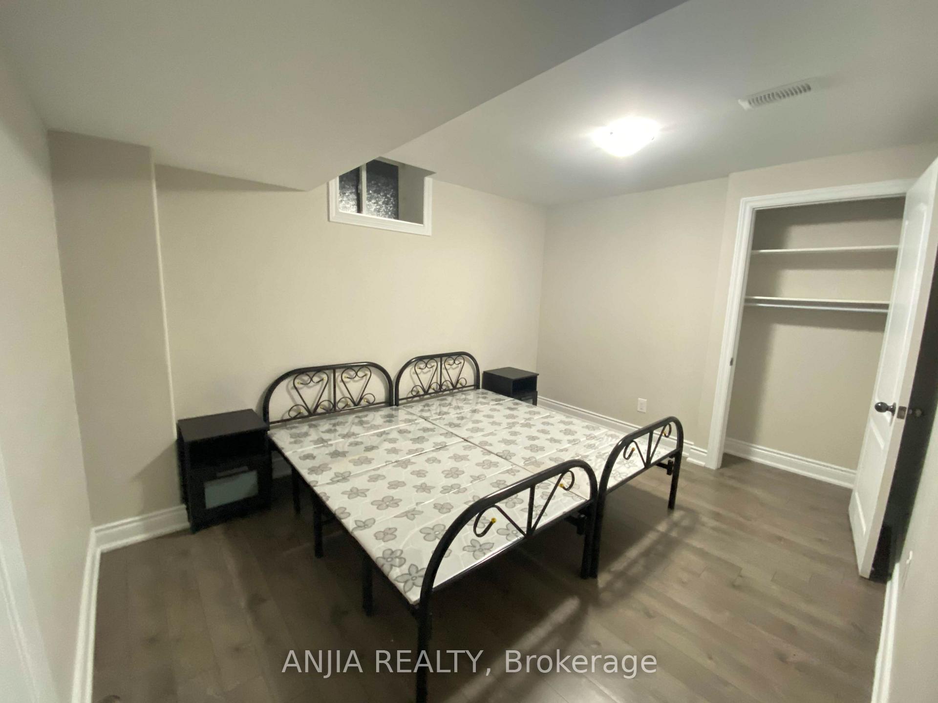 Photo 13 of 46 Rampart Drive, Brampton, Vales of Castlemore North — HOMEH