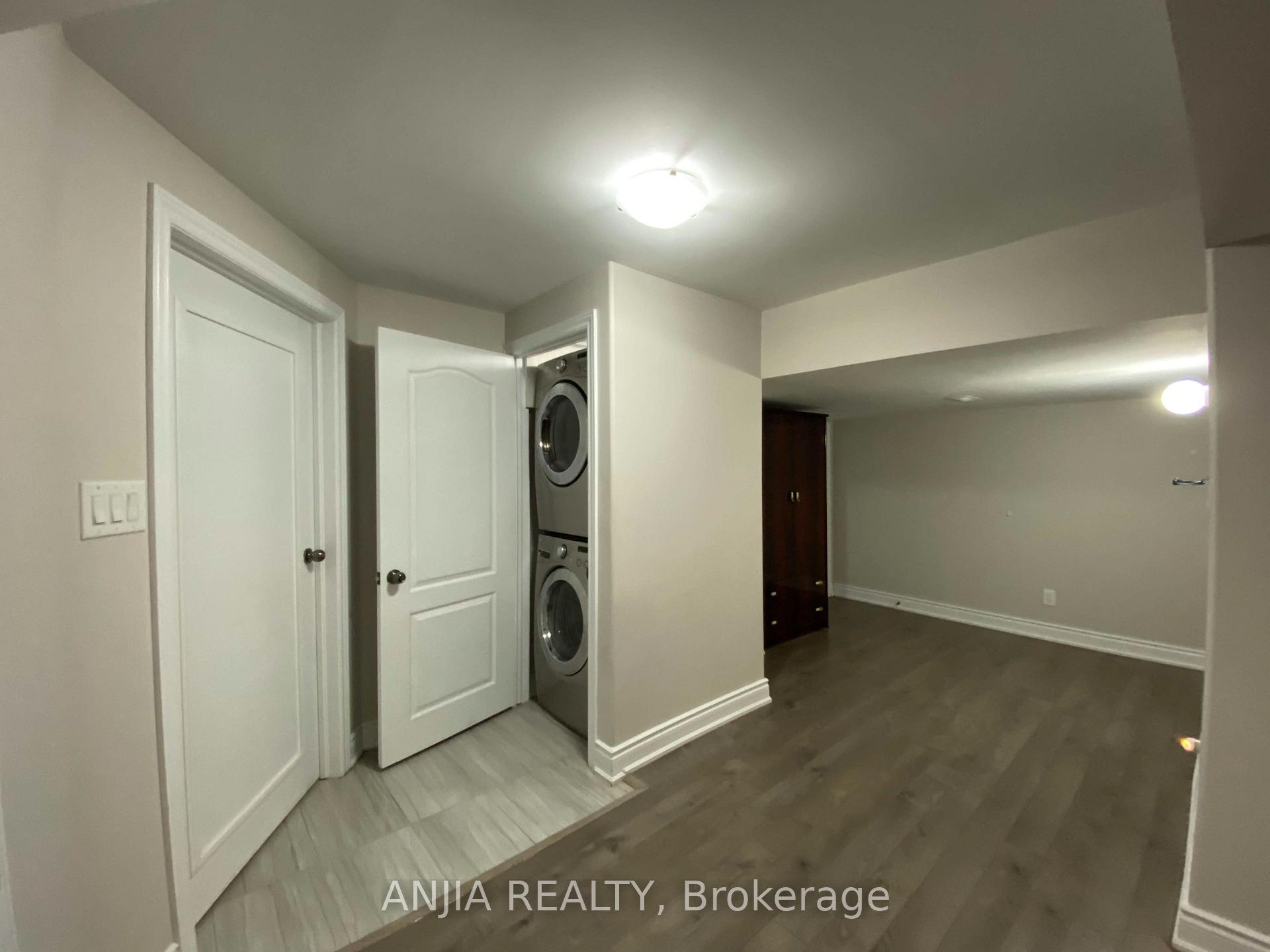 Photo 14 of 46 Rampart Drive, Brampton, Vales of Castlemore North — HOMEH