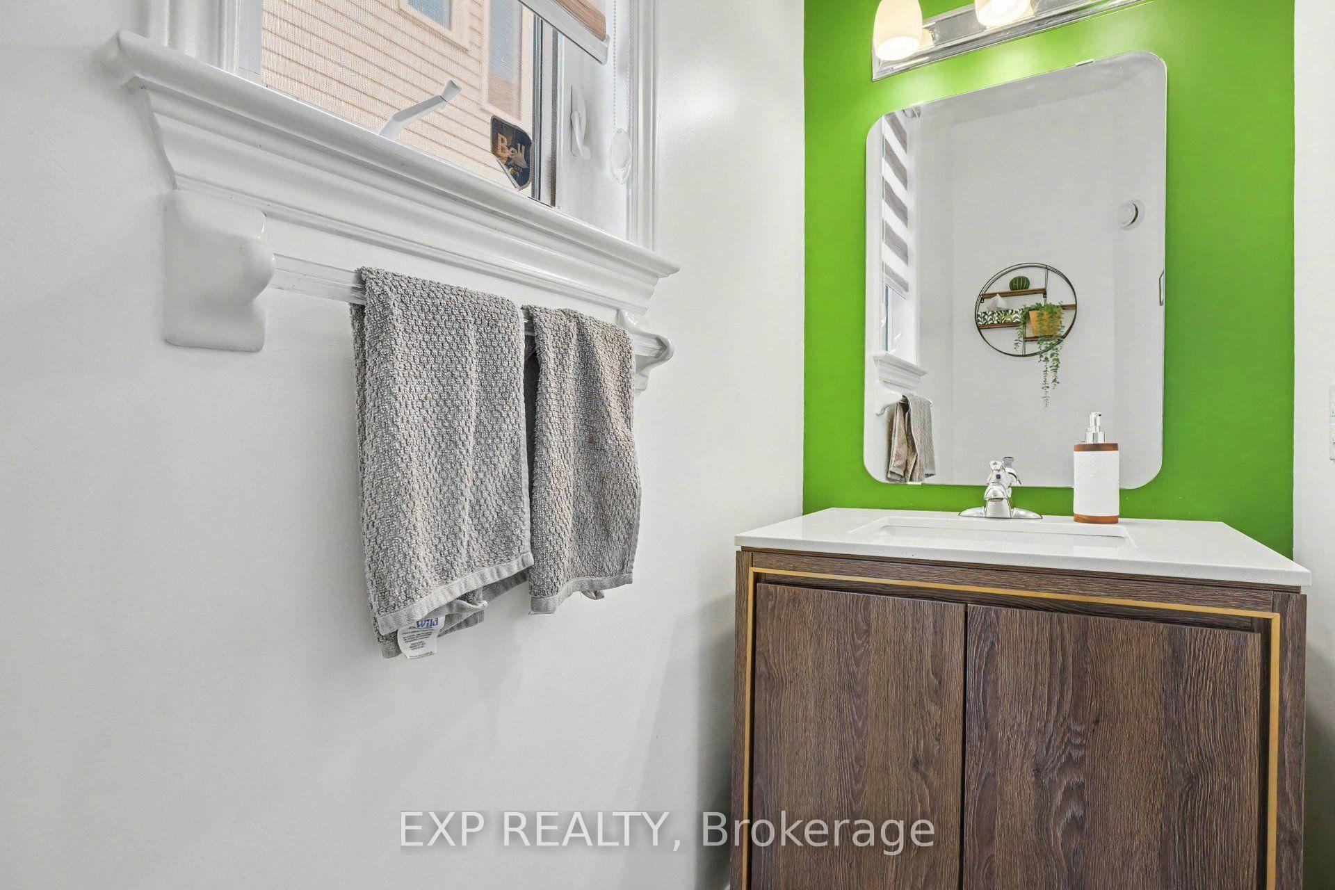 Photo 11 of 897 Bunchberry Way, Ottawa, Blossom Park/Kemp Park/Findlay Creek — HOMEH
