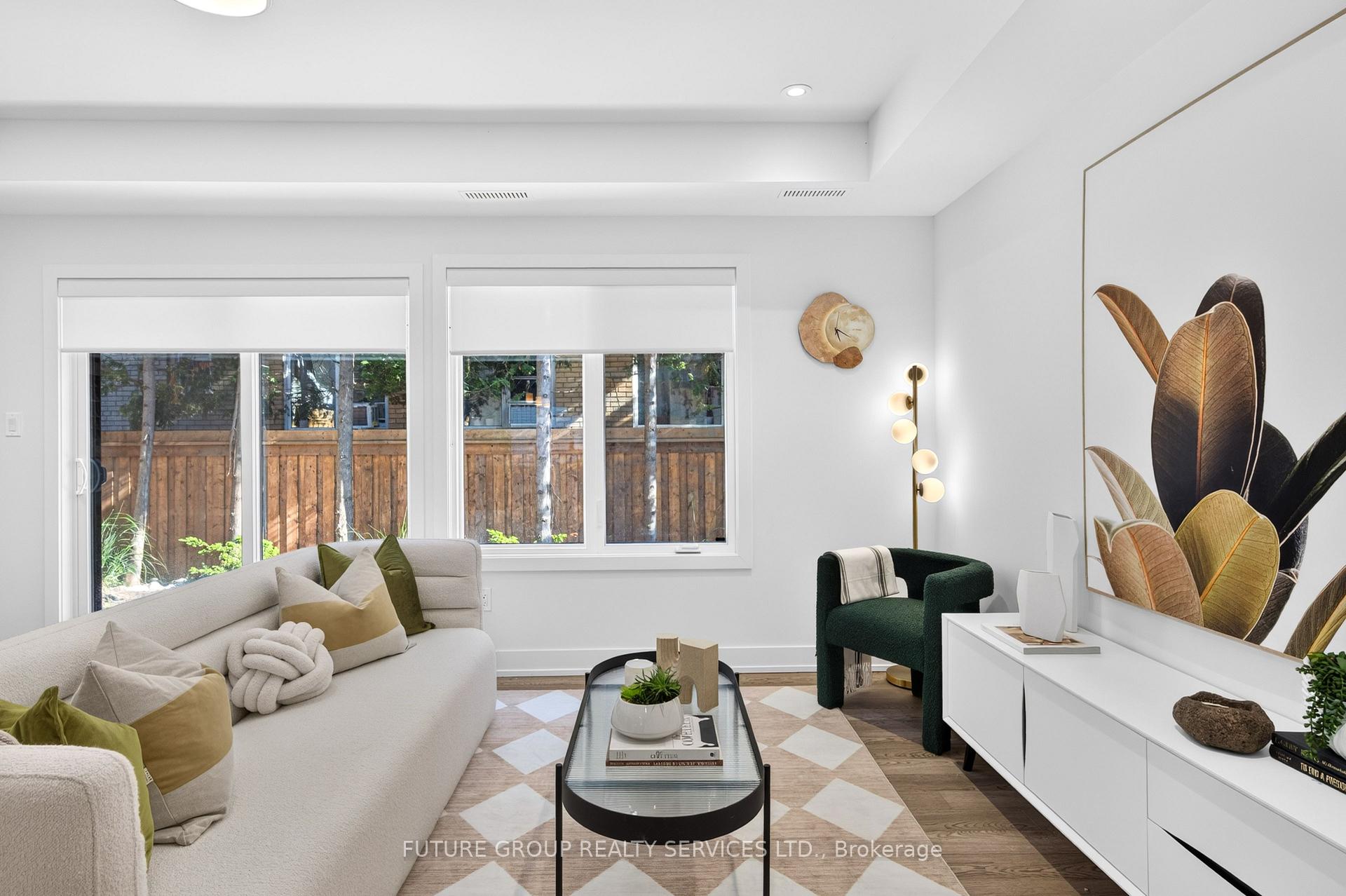 Photo 13 of Unit Unit 5, 103 Cavell Avenue, Etobicoke, Mimico — HOMEH
