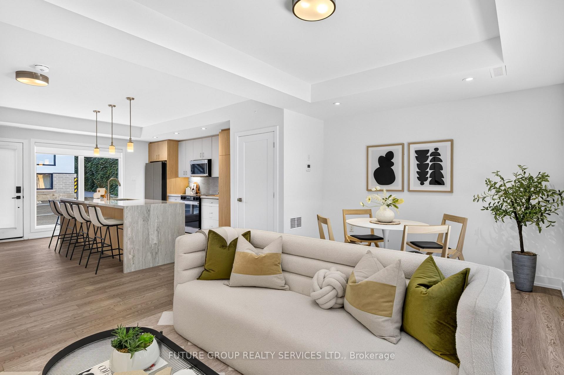 Photo 14 of Unit Unit 5, 103 Cavell Avenue, Etobicoke, Mimico — HOMEH