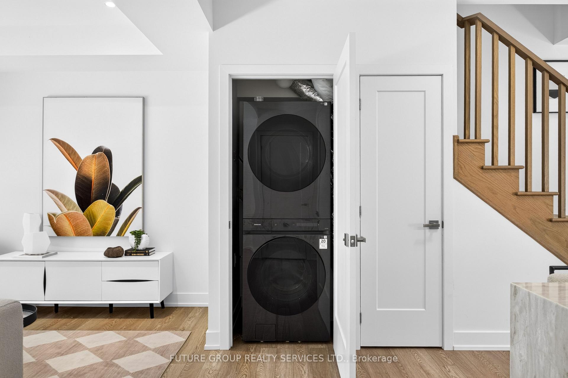 Photo 19 of Unit Unit 5, 103 Cavell Avenue, Etobicoke, Mimico — HOMEH