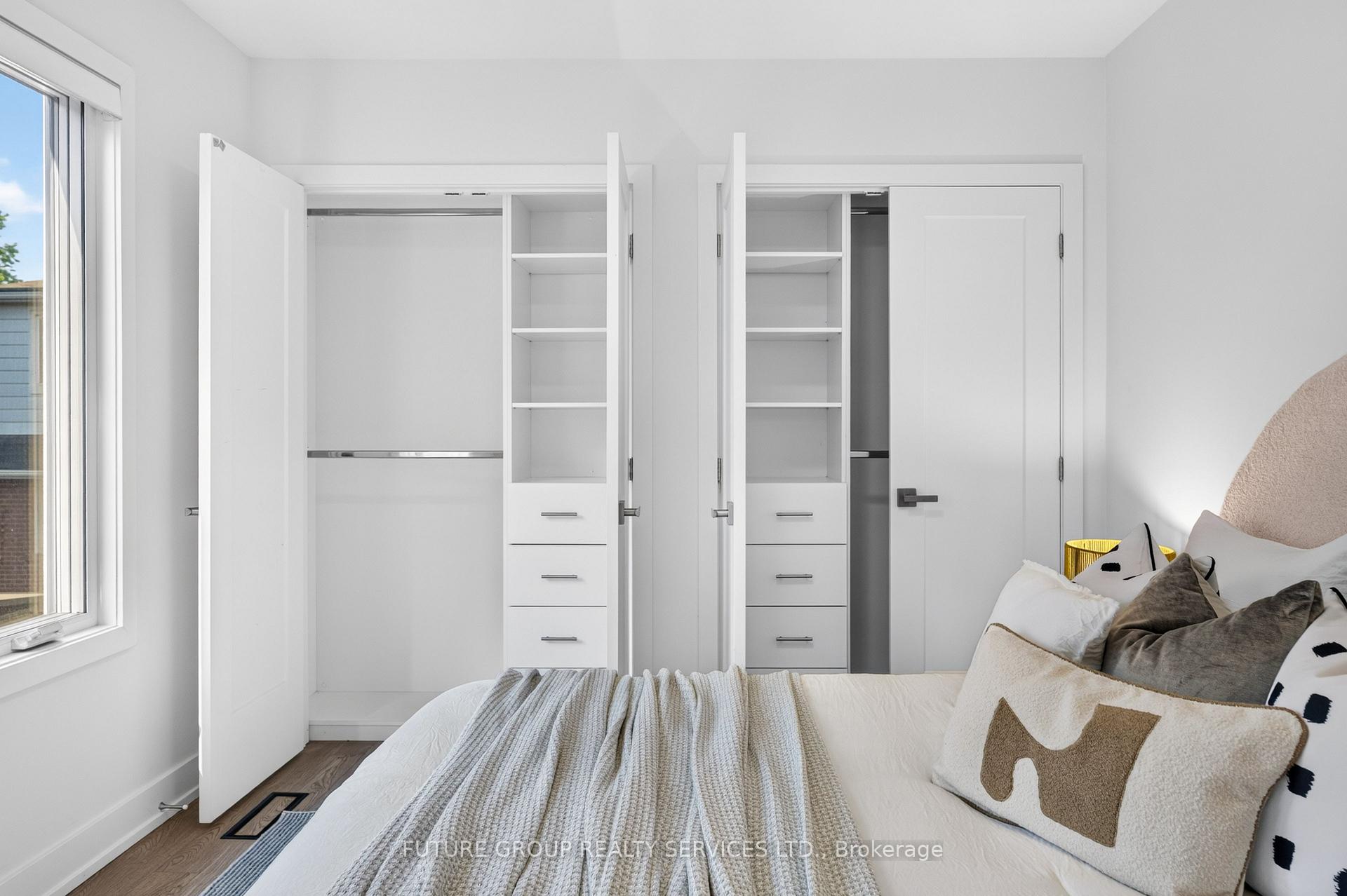 Photo 21 of Unit Unit 5, 103 Cavell Avenue, Etobicoke, Mimico — HOMEH