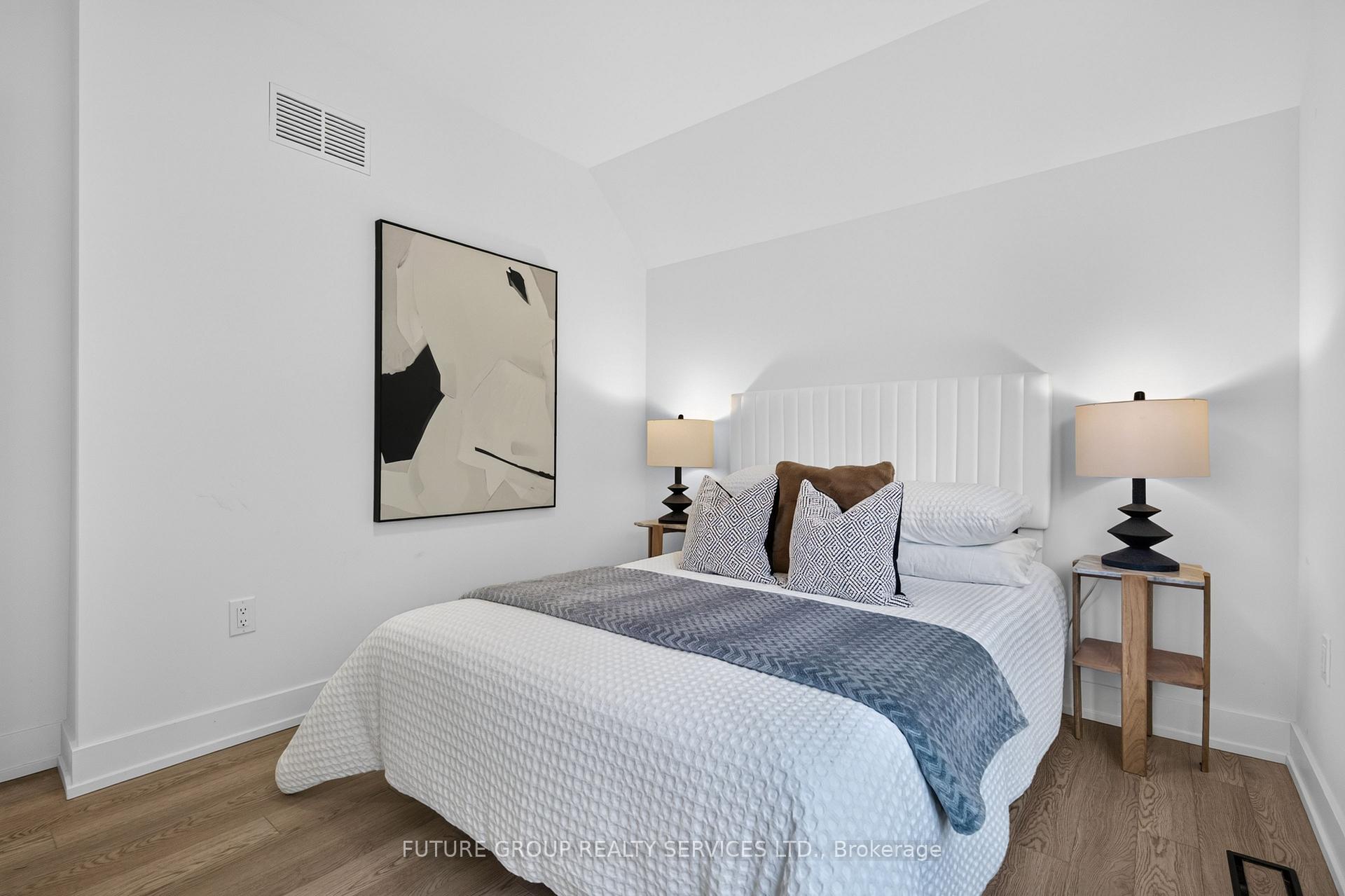 Photo 29 of Unit Unit 5, 103 Cavell Avenue, Etobicoke, Mimico — HOMEH