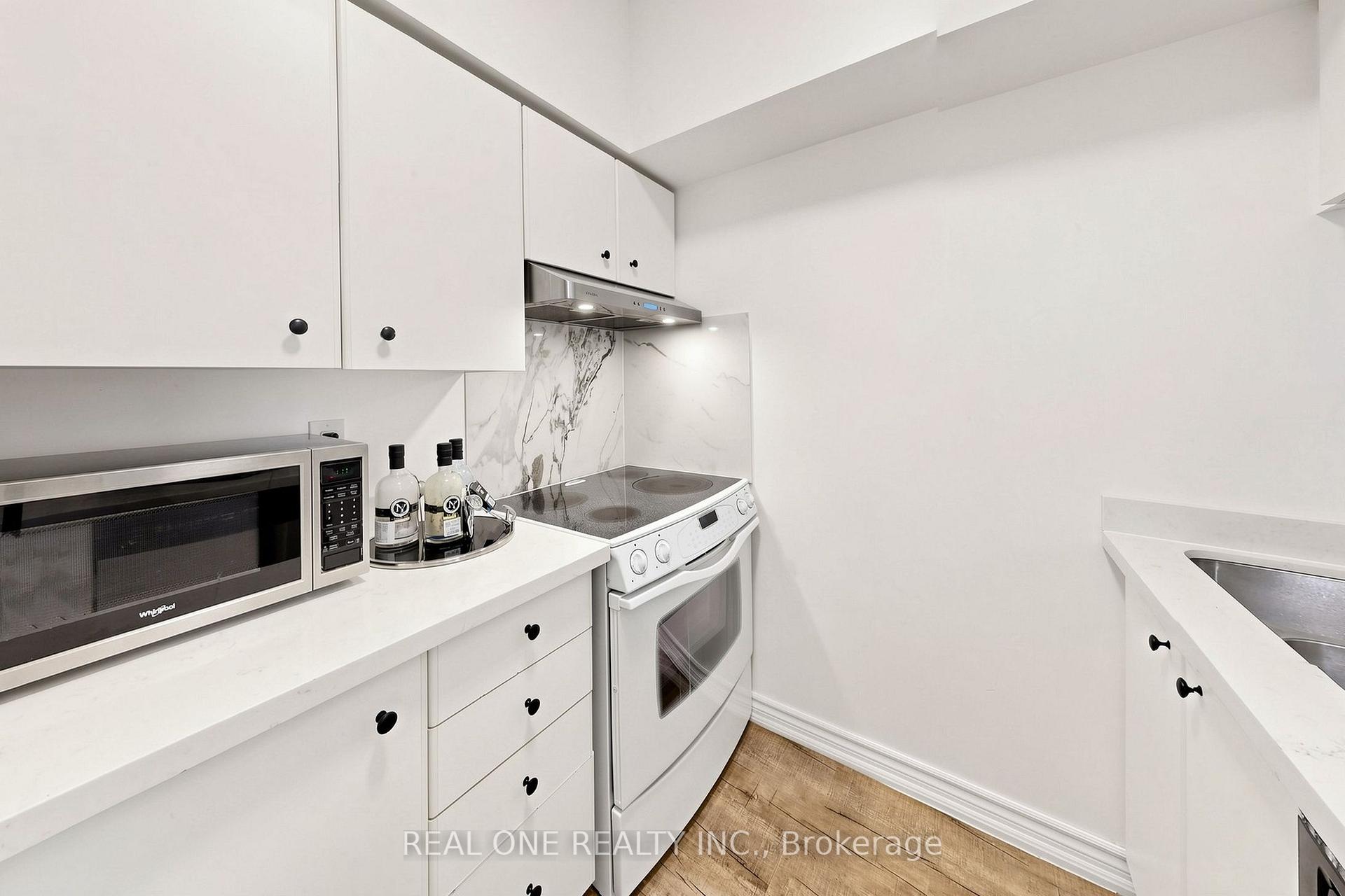 Photo 21 of Unit 306, 24 Wellesley Street W, Toronto, Bay Street Corridor — HOMEH