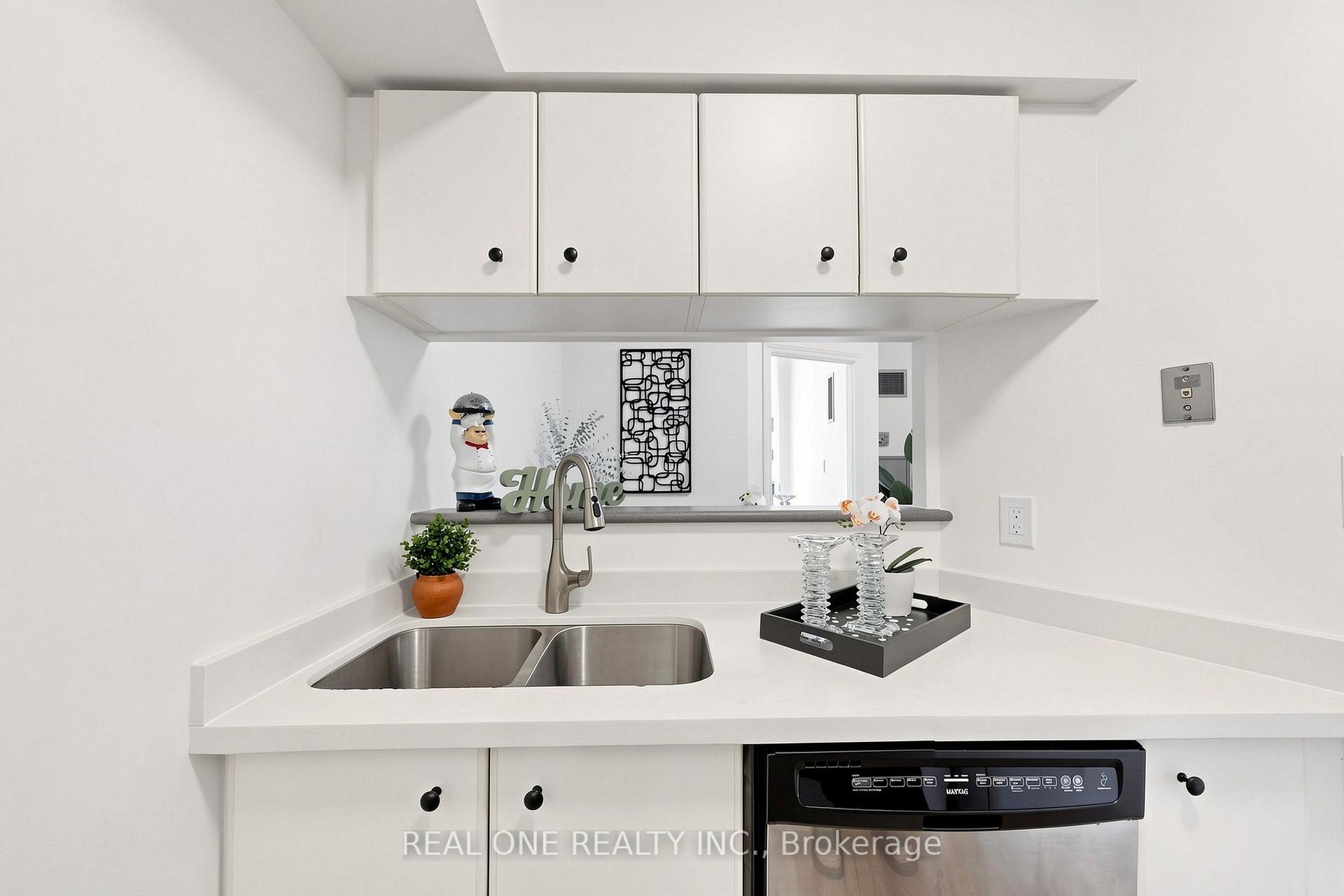 Photo 23 of Unit 306, 24 Wellesley Street W, Toronto, Bay Street Corridor — HOMEH