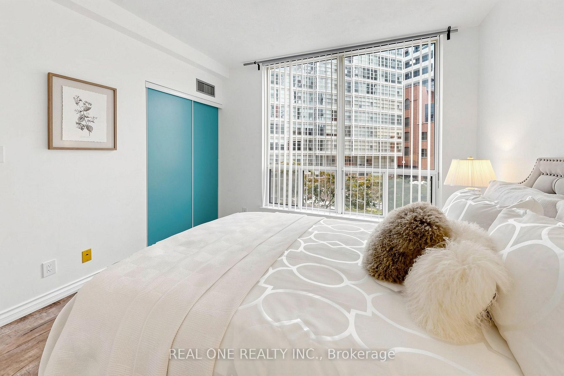 Photo 31 of Unit 306, 24 Wellesley Street W, Toronto, Bay Street Corridor — HOMEH