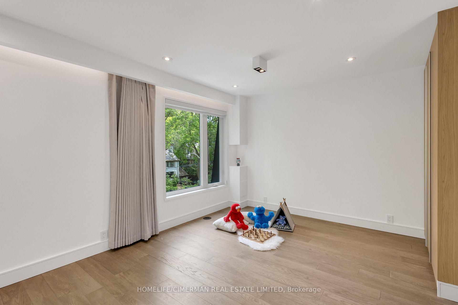 Photo 12 of 124 Lyndhurst Avenue, Toronto, Casa Loma — HOMEH