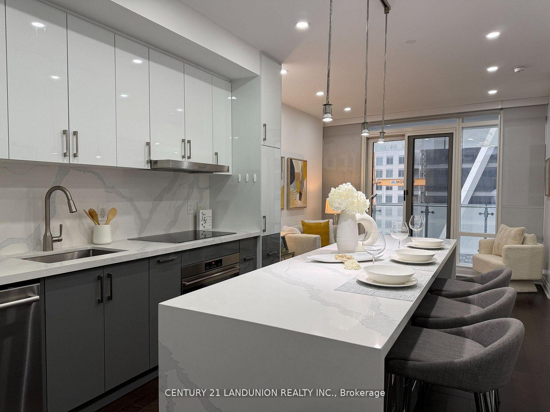 Photo 8 of Unit 1508, 1 Bloor Street E, Toronto, Church-Yonge Corridor — HOMEH