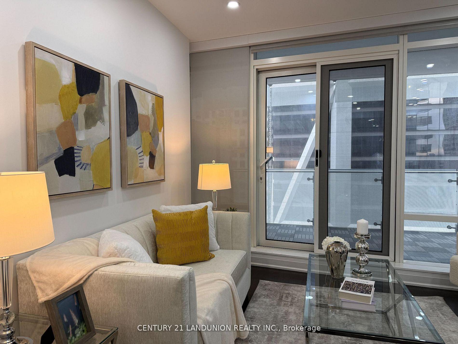 Photo 12 of Unit 1508, 1 Bloor Street E, Toronto, Church-Yonge Corridor — HOMEH