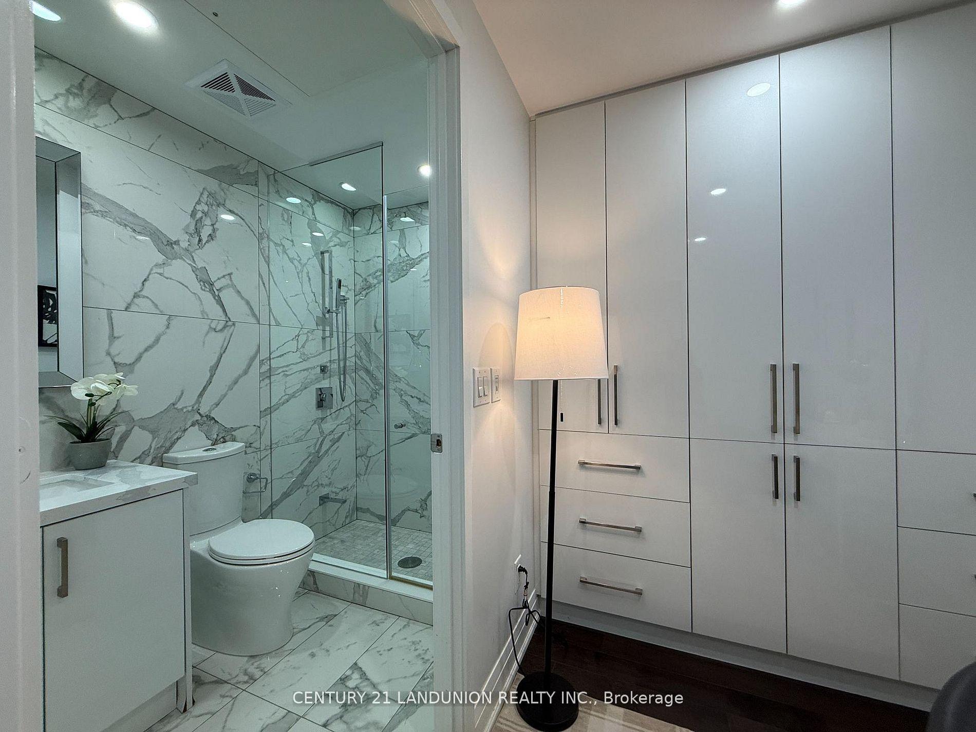 Photo 25 of Unit 1508, 1 Bloor Street E, Toronto, Church-Yonge Corridor — HOMEH
