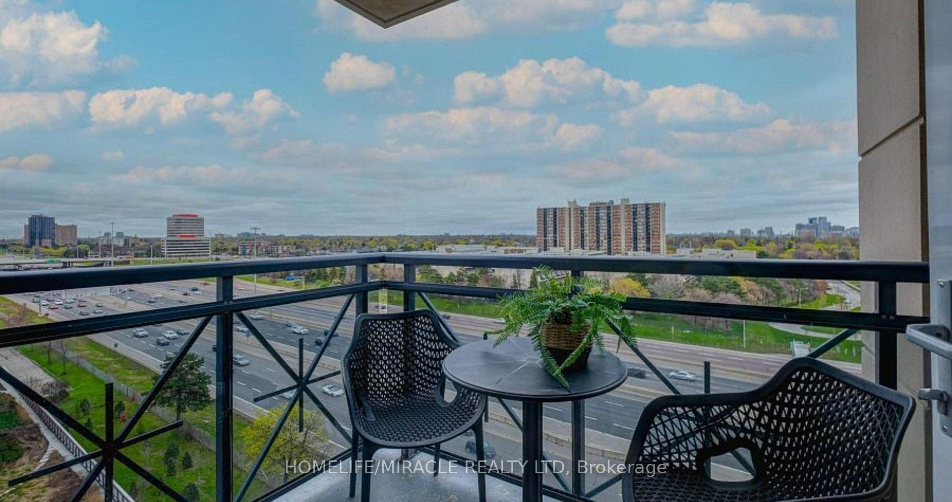 Photo 13 of Unit 824, 2 Eva Road, Etobicoke, Etobicoke West Mall — HOMEH