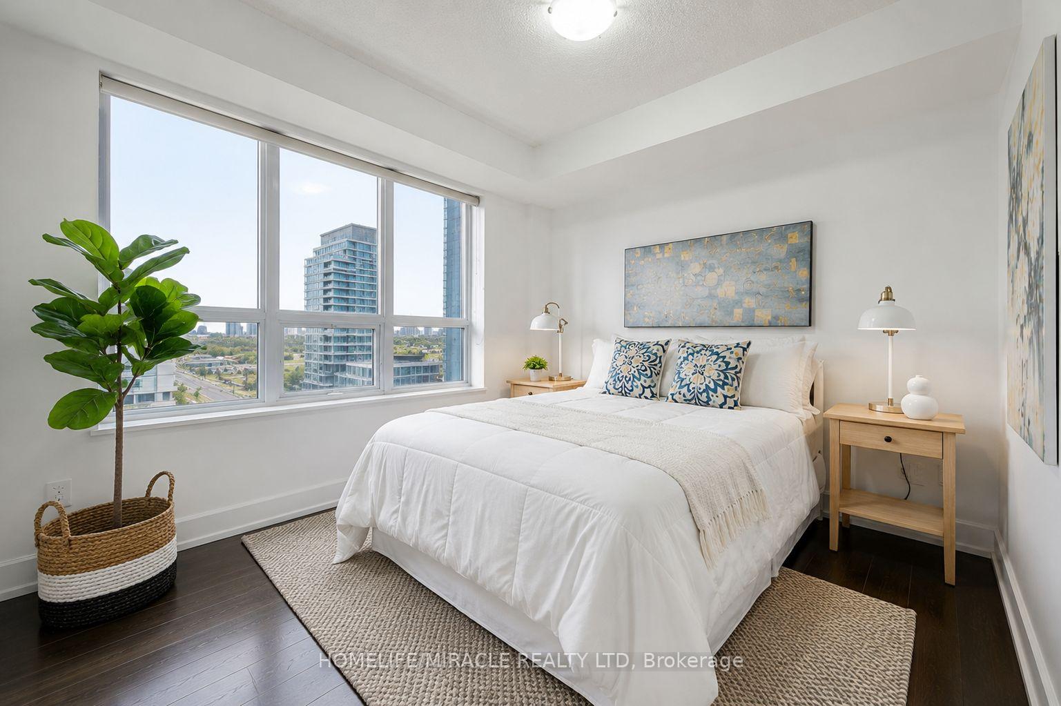 Photo 14 of Unit 824, 2 Eva Road, Etobicoke, Etobicoke West Mall — HOMEH