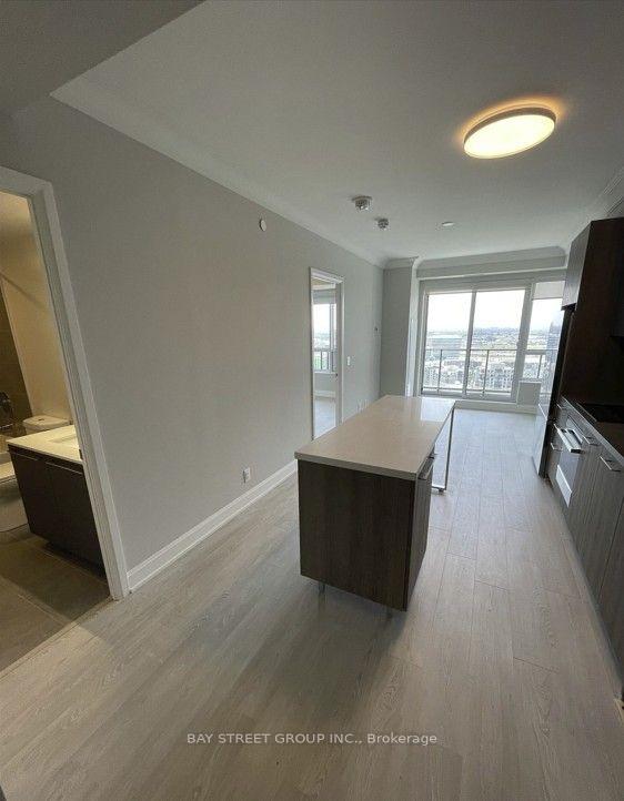 Photo 5 of Unit 3103, 8 Water Walk Drive, Markham, Unionville — HOMEH