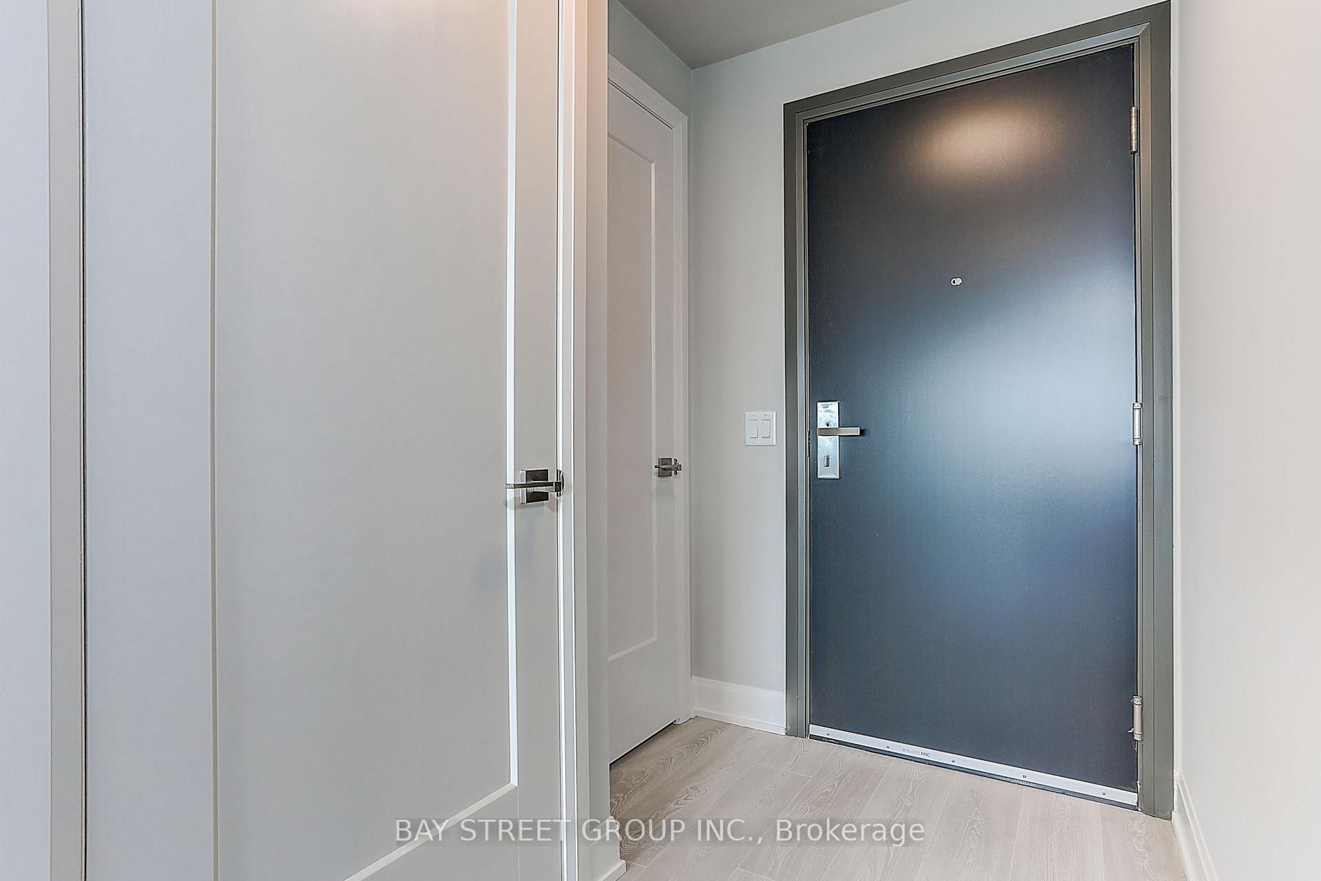 Photo 10 of Unit 3103, 8 Water Walk Drive, Markham, Unionville — HOMEH