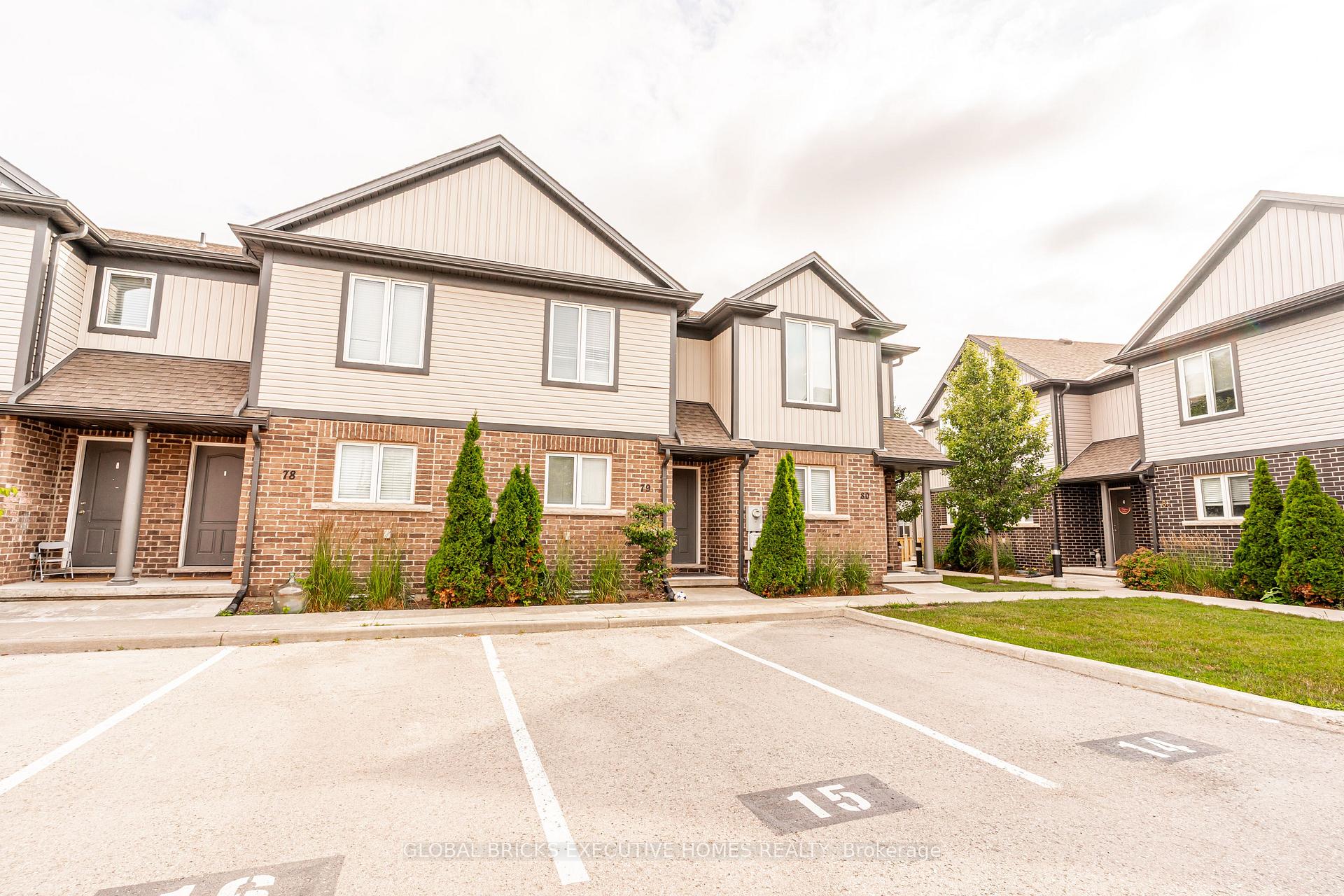 Photo 2 of Unit 79, 7768 Ascott Circle, Niagara Falls, Ascot — HOMEH
