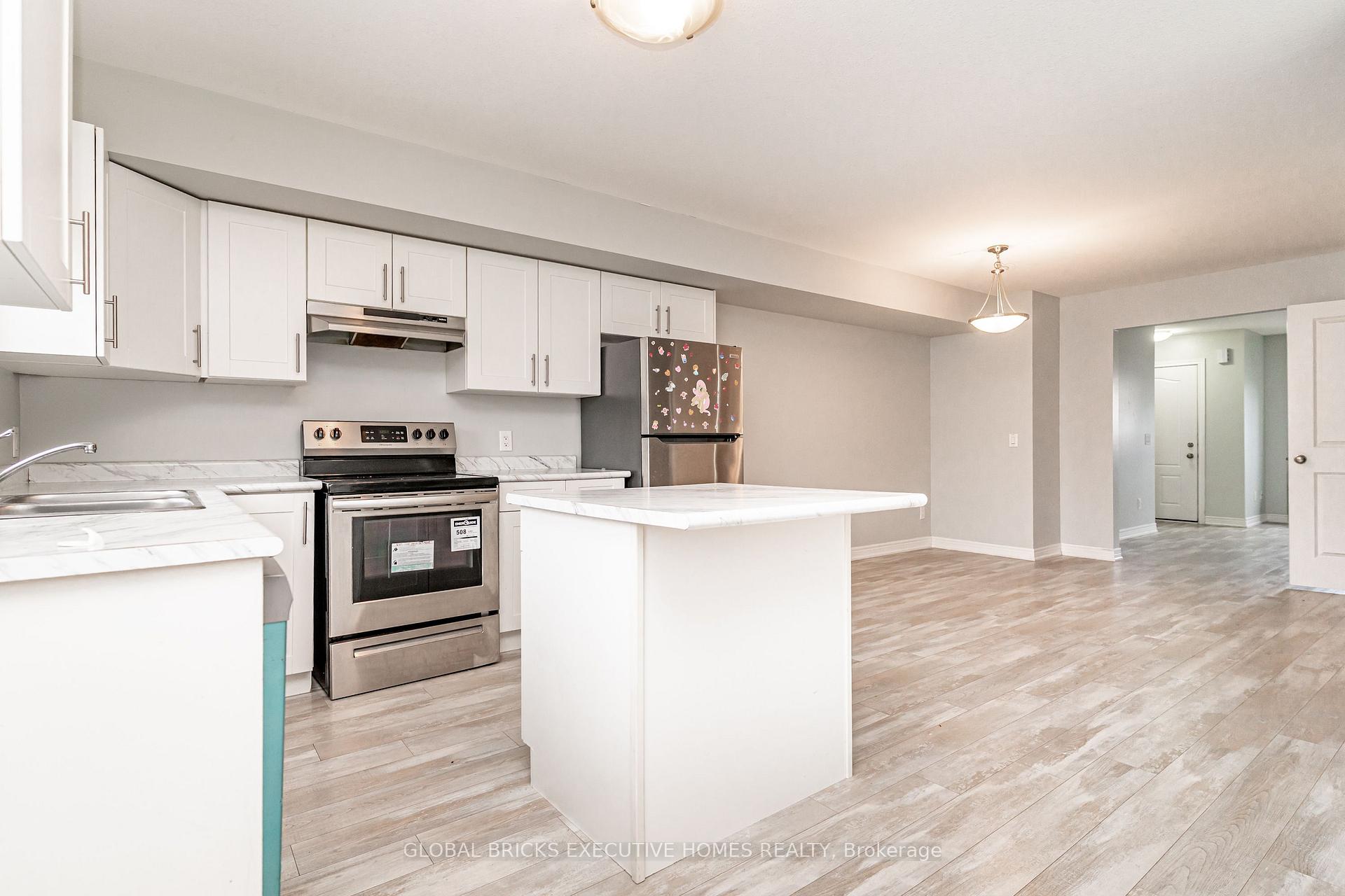 Photo 13 of Unit 79, 7768 Ascott Circle, Niagara Falls, Ascot — HOMEH