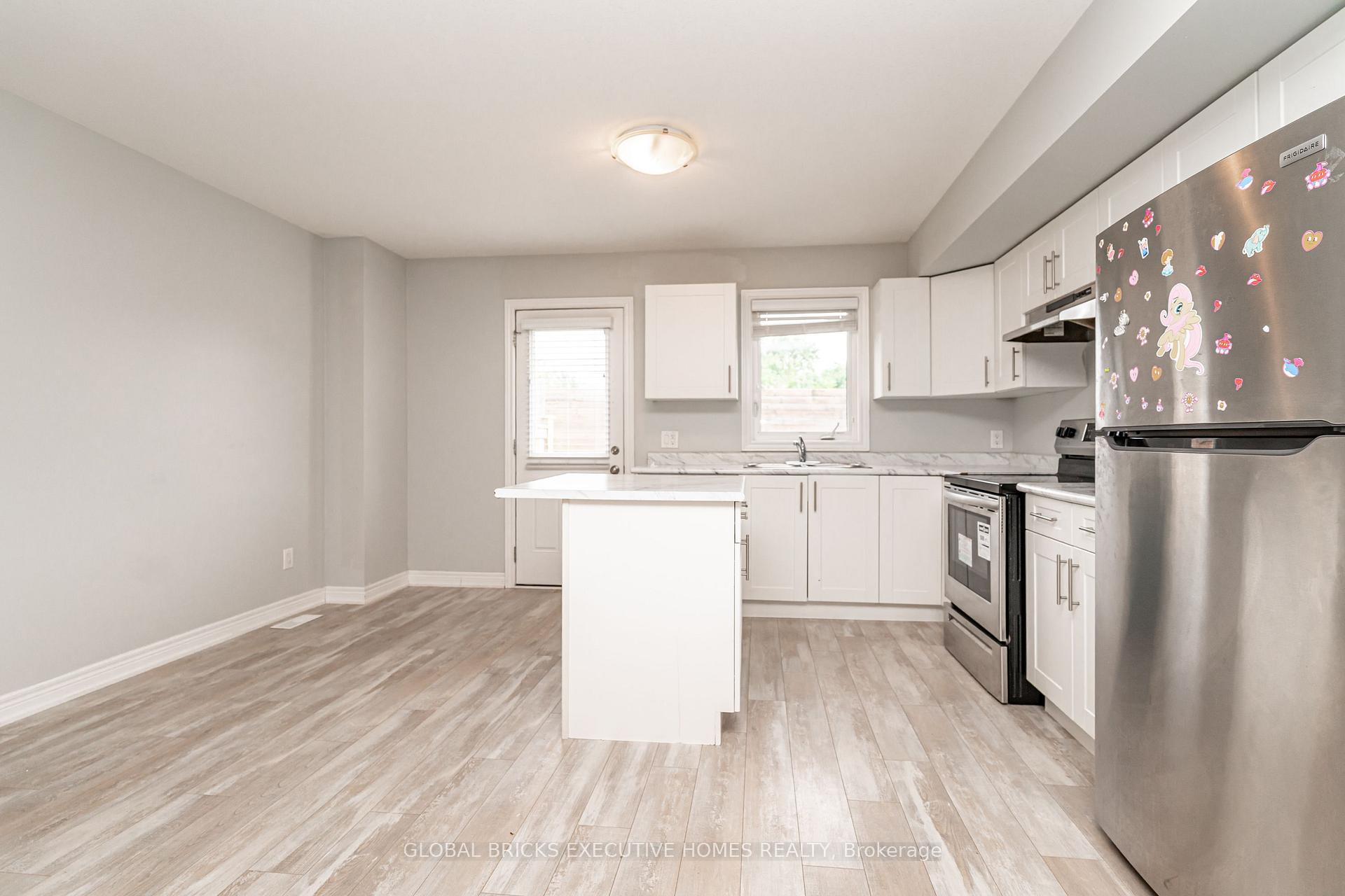 Photo 15 of Unit 79, 7768 Ascott Circle, Niagara Falls, Ascot — HOMEH