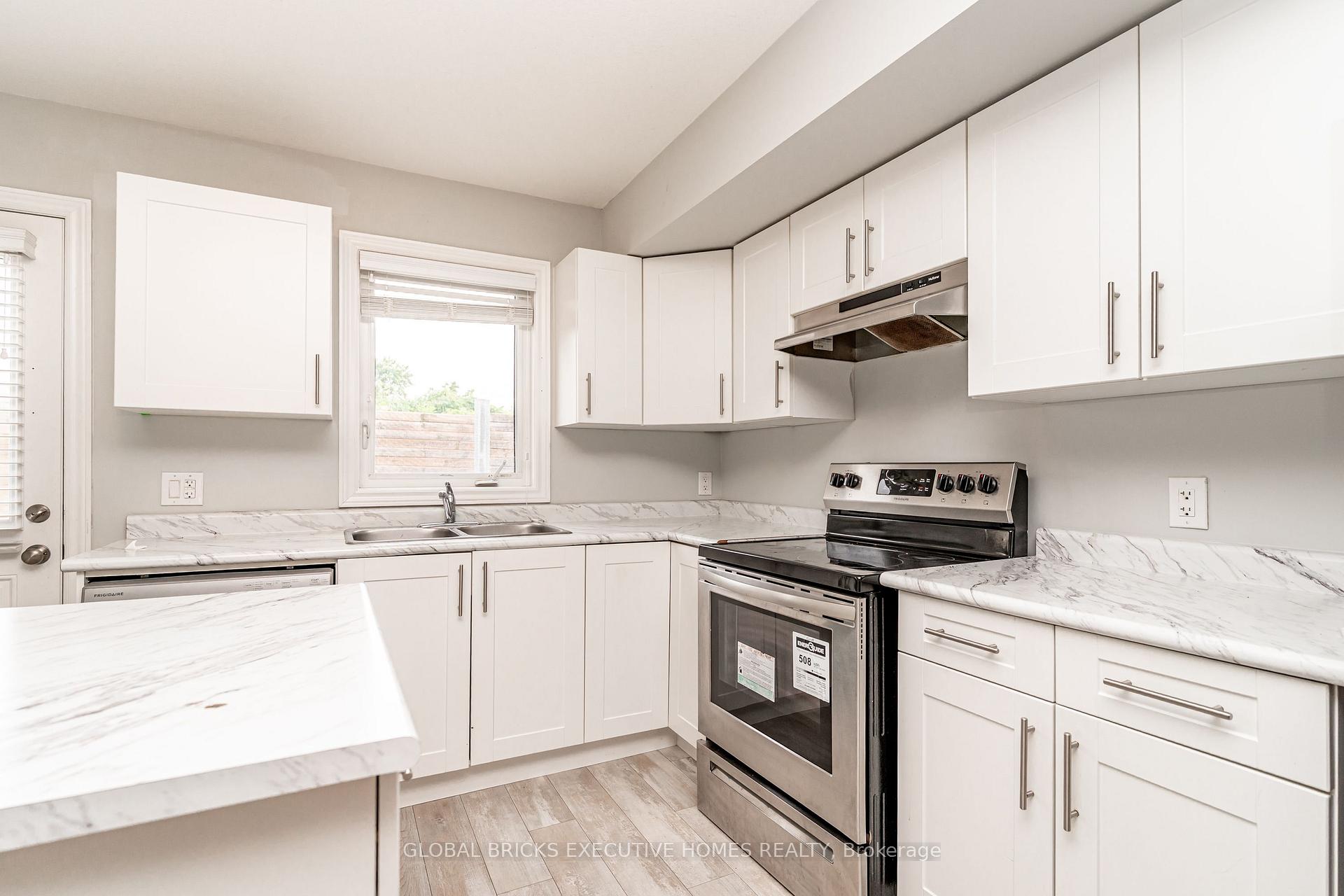 Photo 16 of Unit 79, 7768 Ascott Circle, Niagara Falls, Ascot — HOMEH