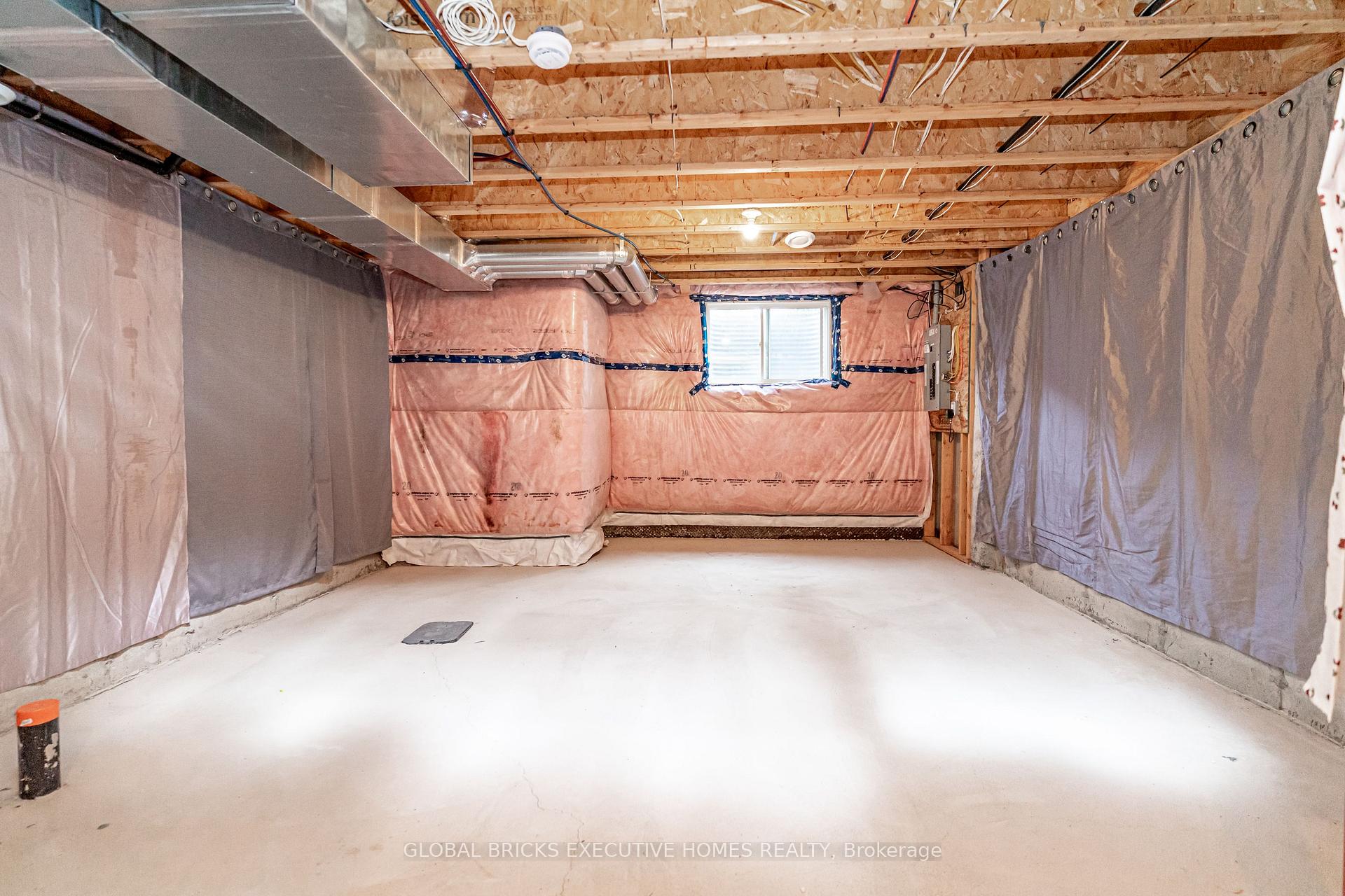Photo 33 of Unit 79, 7768 Ascott Circle, Niagara Falls, Ascot — HOMEH