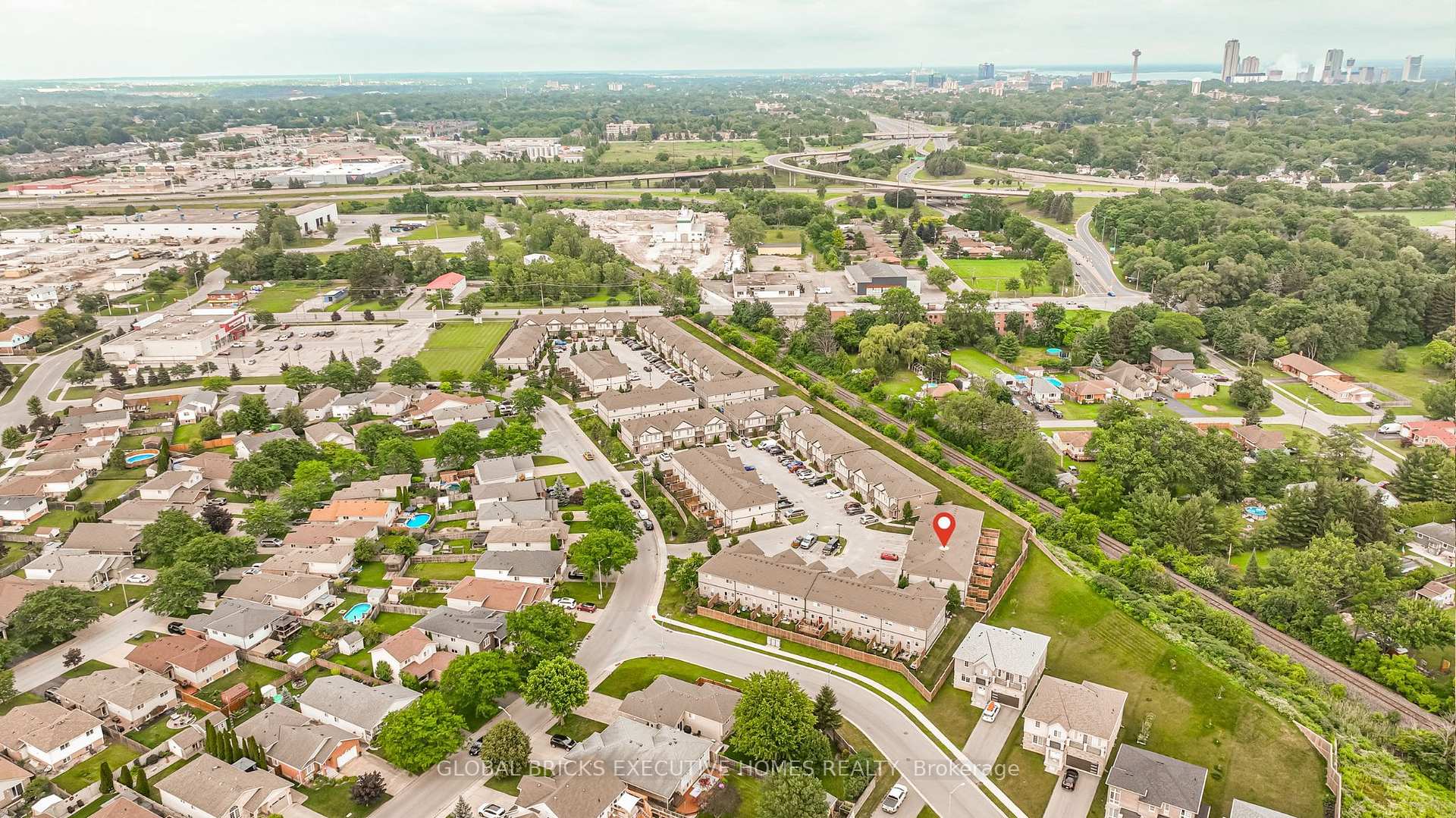 Photo 44 of Unit 79, 7768 Ascott Circle, Niagara Falls, Ascot — HOMEH