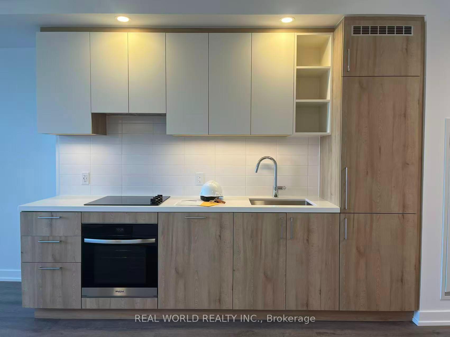 Photo 4 of Unit 1103, 21 Meadowdale Road, Vaughan, Concord — HOMEH