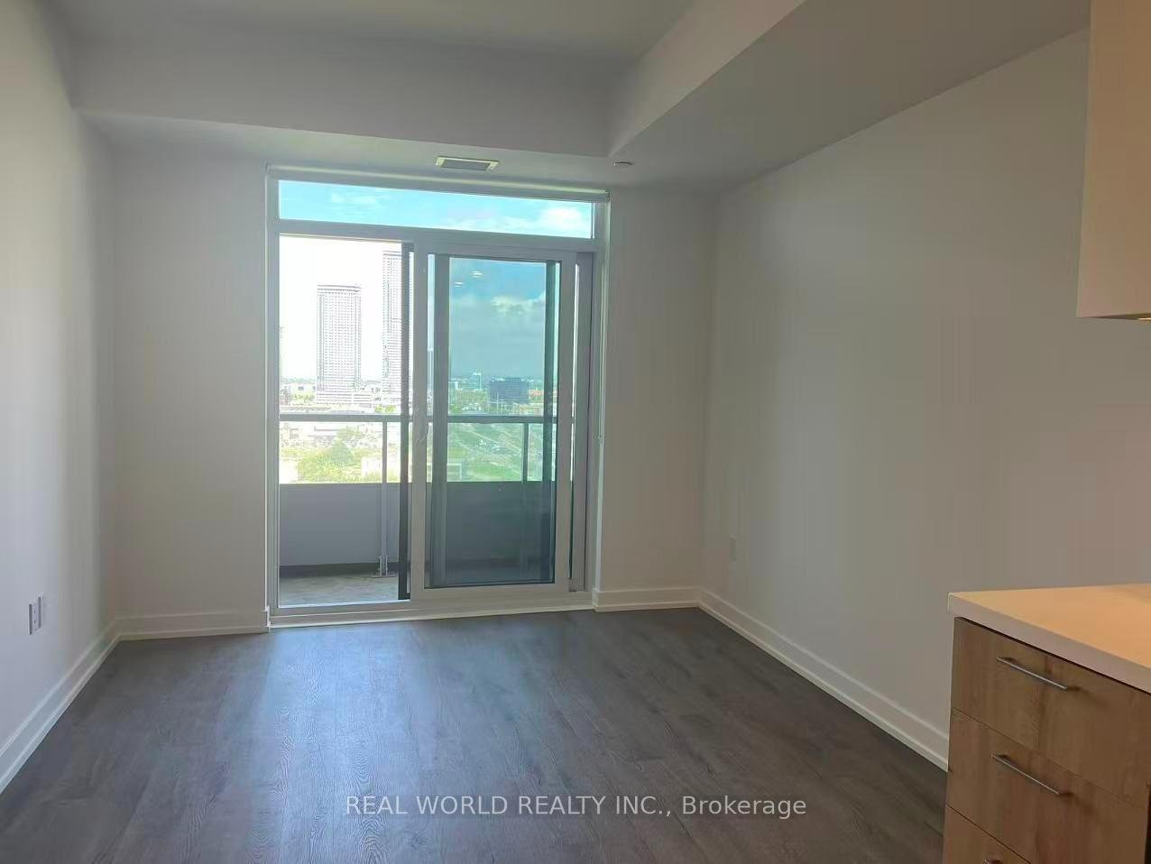 Photo 5 of Unit 1103, 21 Meadowdale Road, Vaughan, Concord — HOMEH