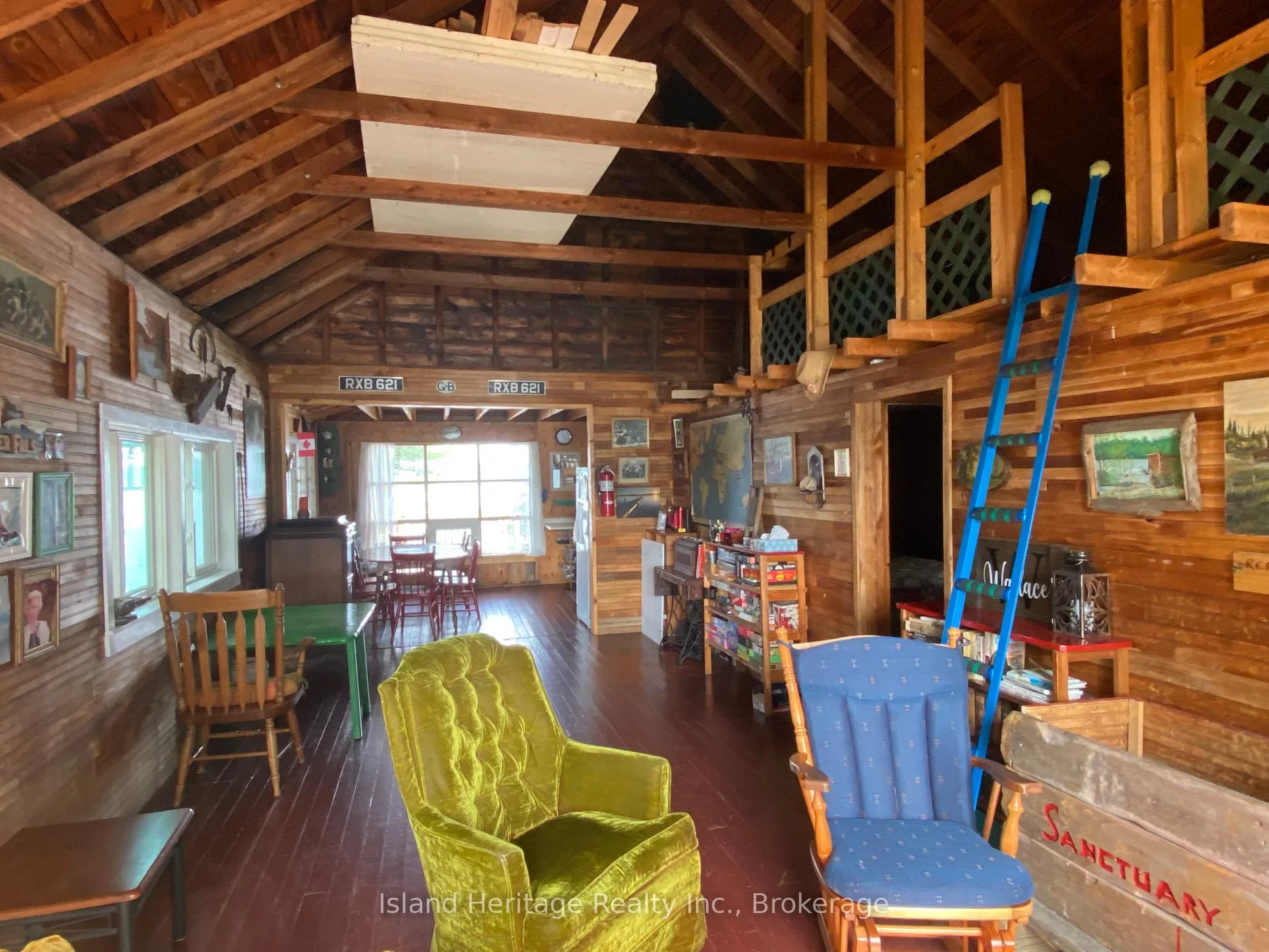 Photo 36 of 2 trout lake Island, McDougall — HOMEH