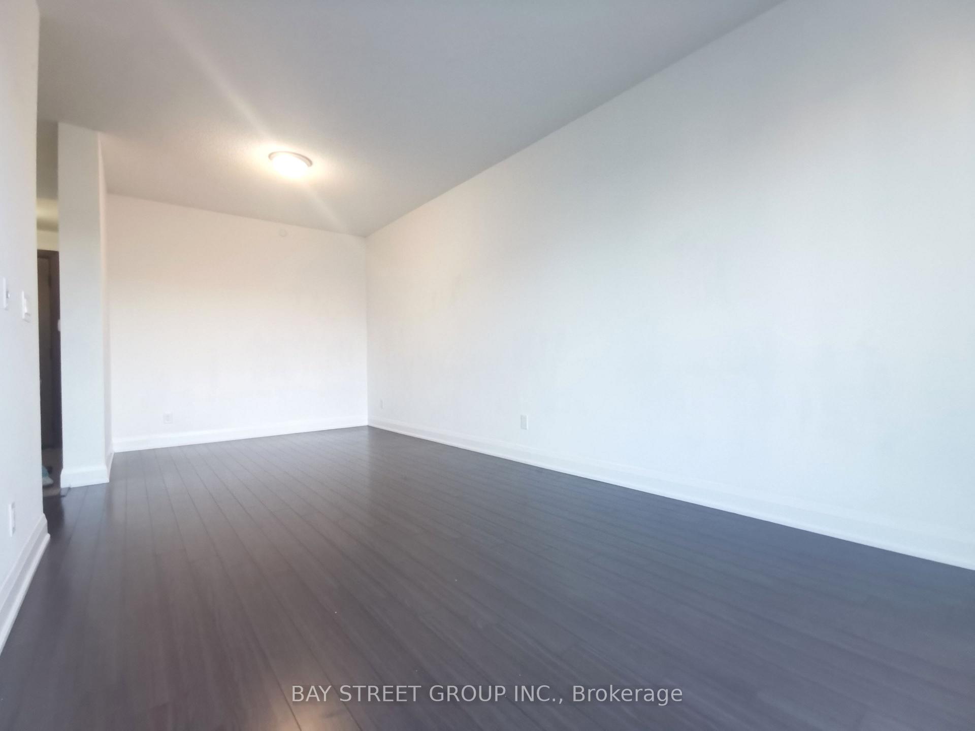 Photo 6 of Unit #217, 8200 Birchmount Road, Markham, Unionville — HOMEH