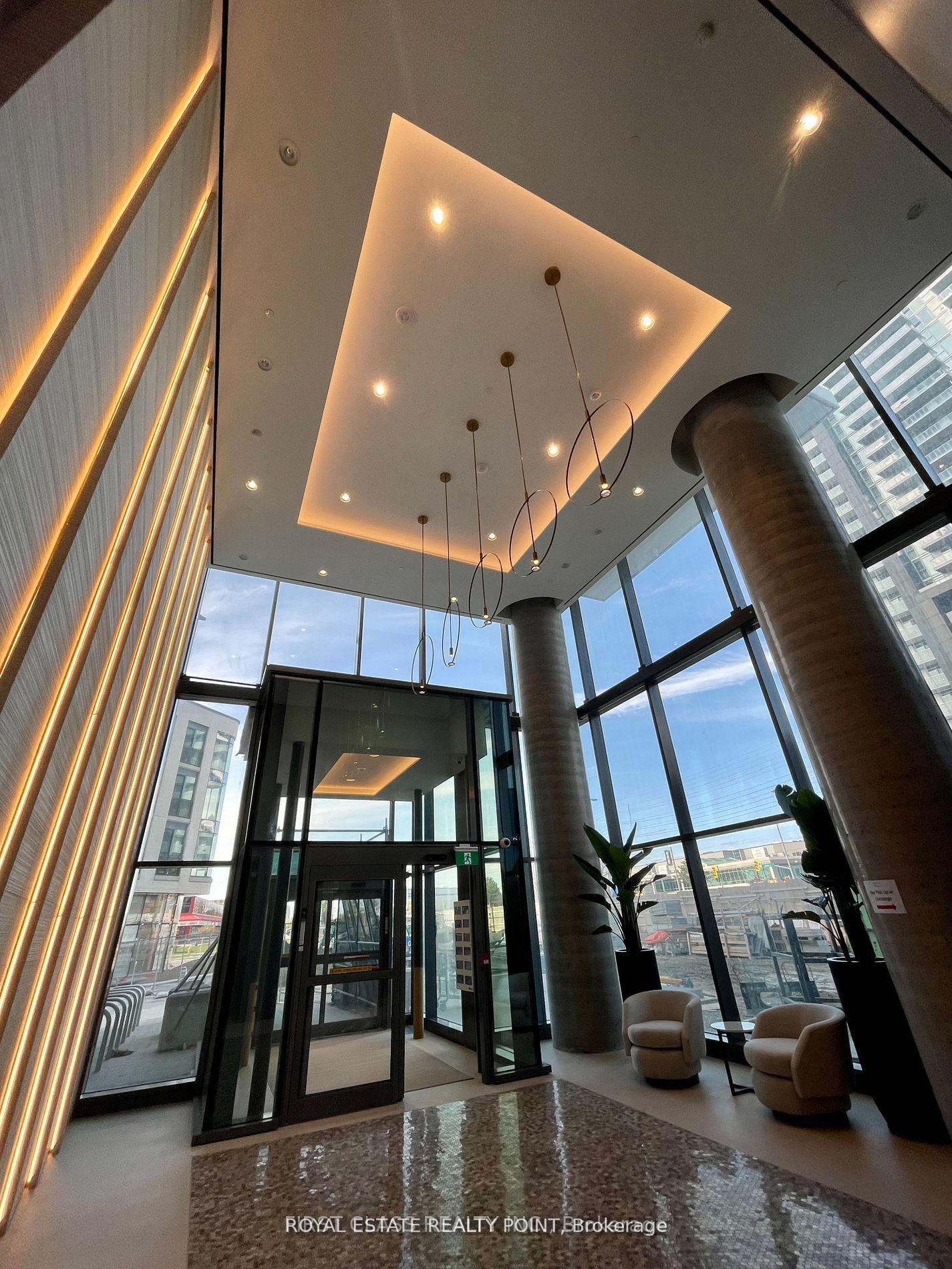 Photo 3 of Unit 2012, 7890 Jane Street, Vaughan, Vaughan Corporate Centre — HOMEH