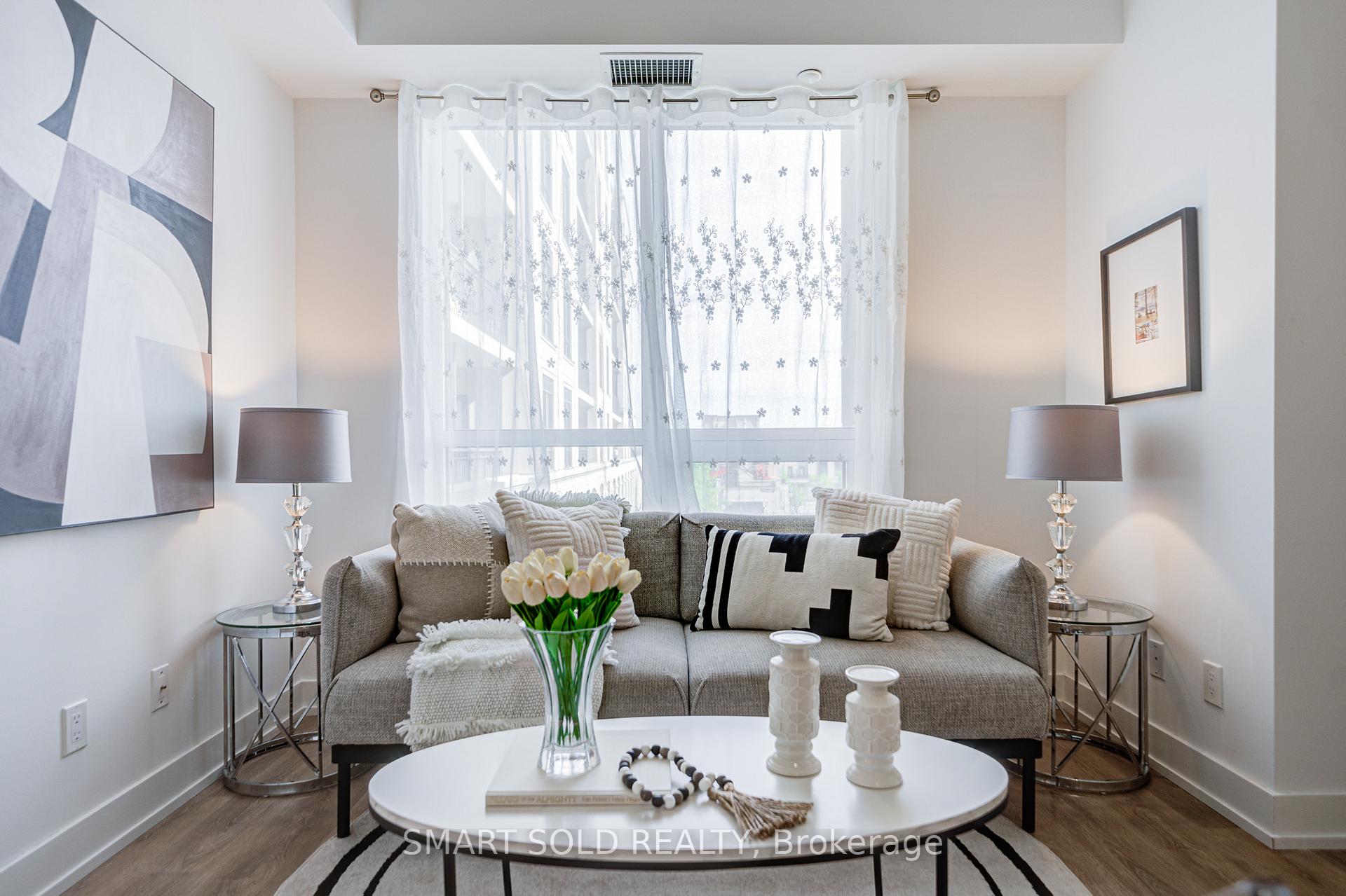 Photo 8 of Unit 305W, 268 Buchanan Drive, Markham, Unionville — HOMEH