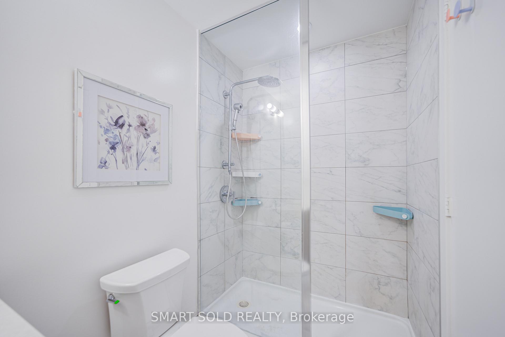 Photo 21 of Unit 305W, 268 Buchanan Drive, Markham, Unionville — HOMEH