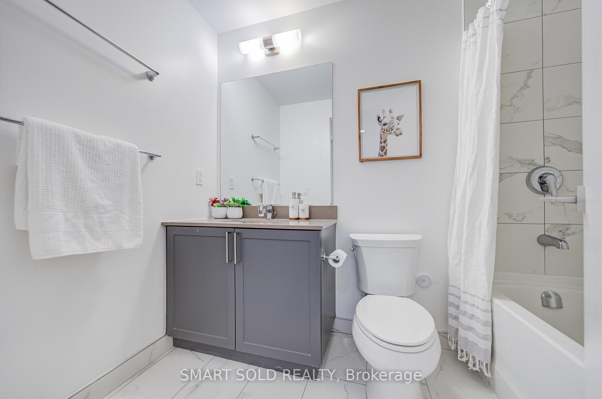 Photo 31 of Unit 305W, 268 Buchanan Drive, Markham, Unionville — HOMEH