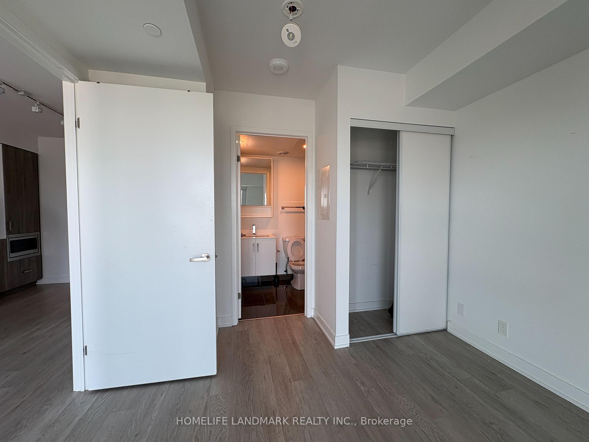 Photo 8 of Unit 3712, 88 Queen Street E, Toronto, Church-Yonge Corridor — HOMEH