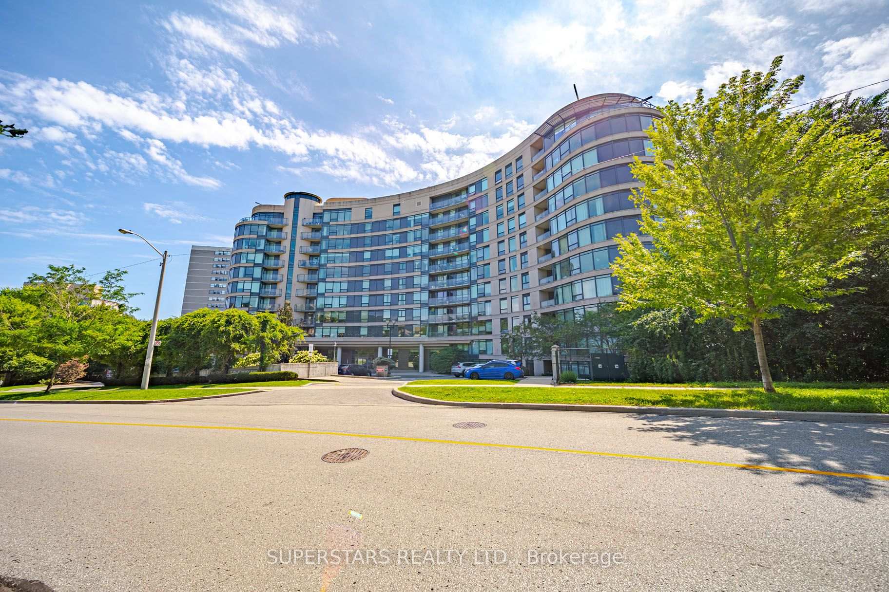 Front of Unit 815, 18 Valley Woods Road