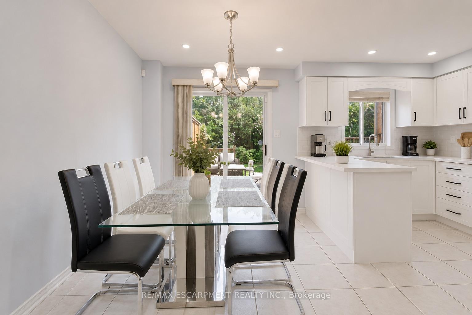 Photo 6 of 1793 Creek Way, Burlington, Uptown — HOMEH