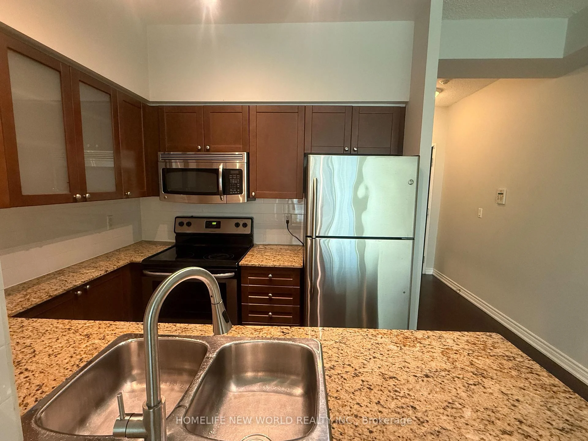 Photo 18 of Unit 3201, 761 Bay Street, Toronto, Bay Street Corridor — HOMEH