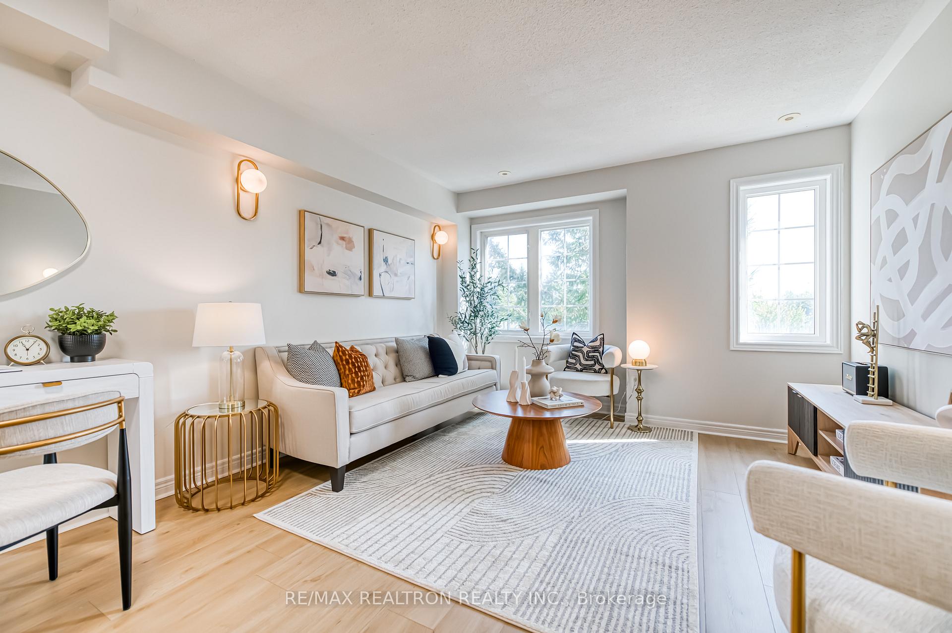 Photo 8 of 2554 Bur Oak Avenue, Markham, Cornell — HOMEH