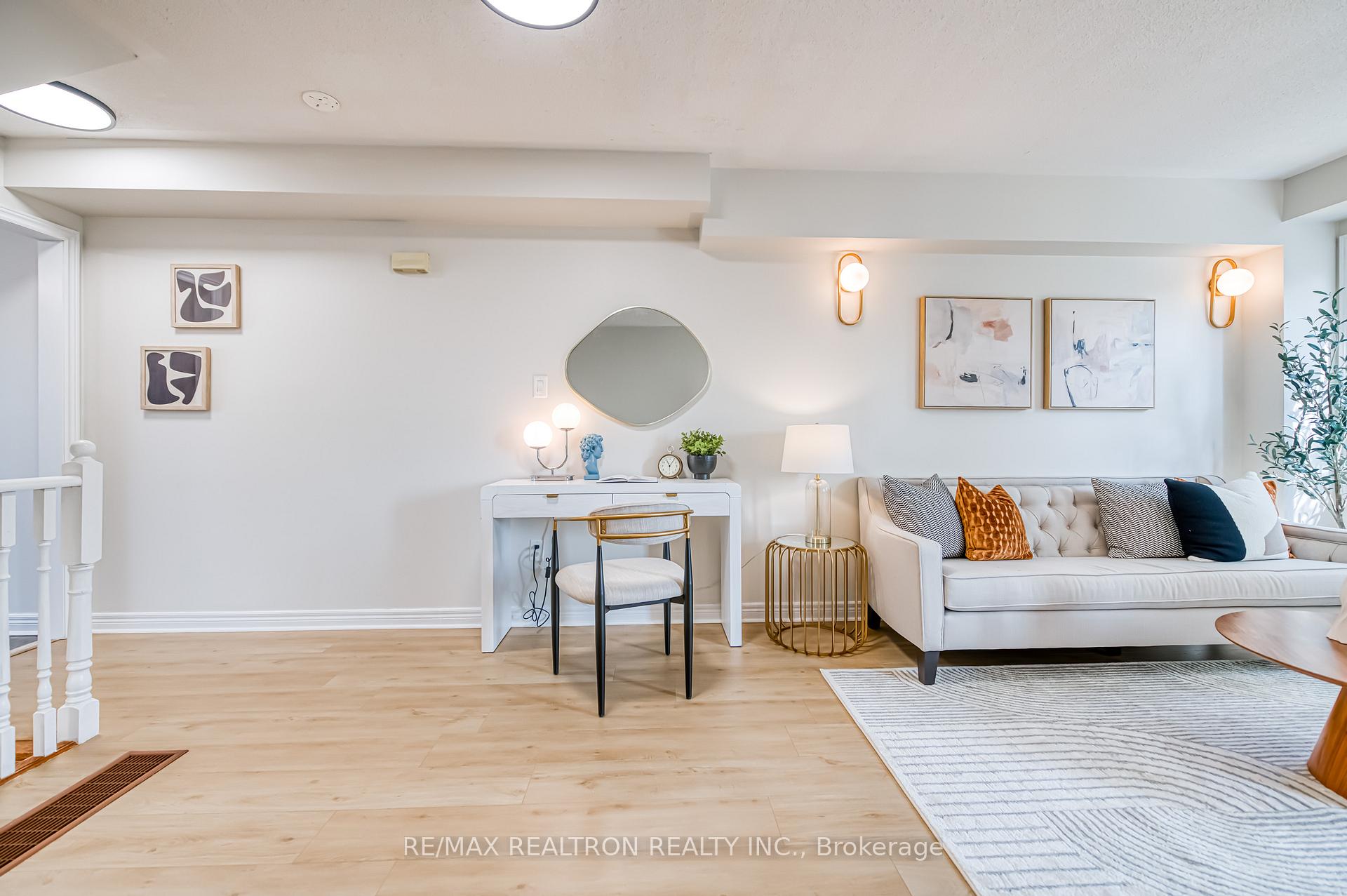 Photo 10 of 2554 Bur Oak Avenue, Markham, Cornell — HOMEH