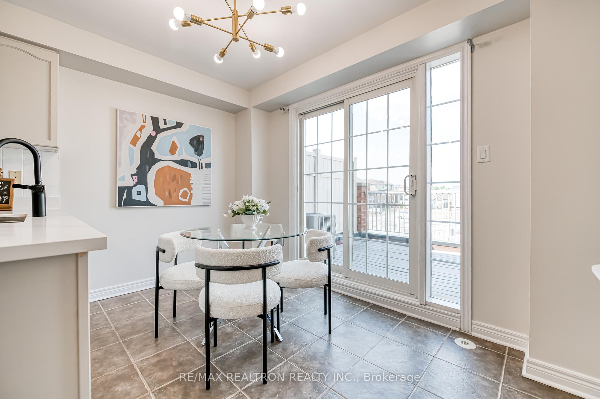 Photo 21 of 2554 Bur Oak Avenue, Markham, Cornell — HOMEH