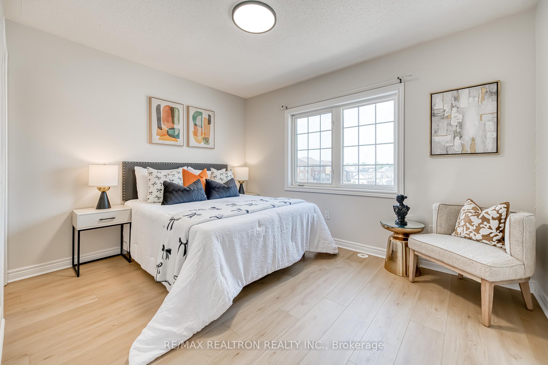 Photo 30 of 2554 Bur Oak Avenue, Markham, Cornell — HOMEH