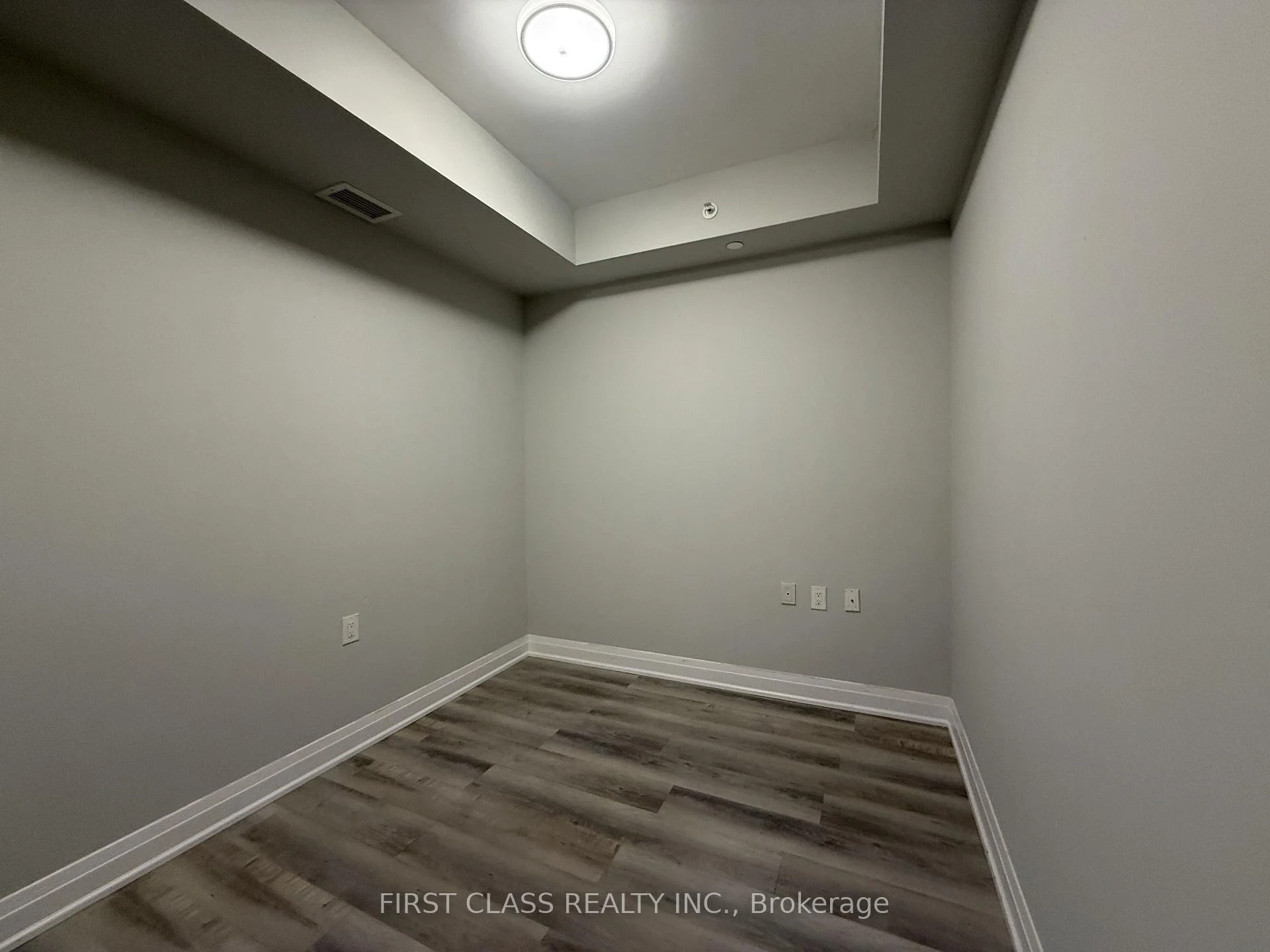 Photo 3 of Unit 228, 8323 Kennedy Road, Markham, Village Green-South Unionville — HOMEH