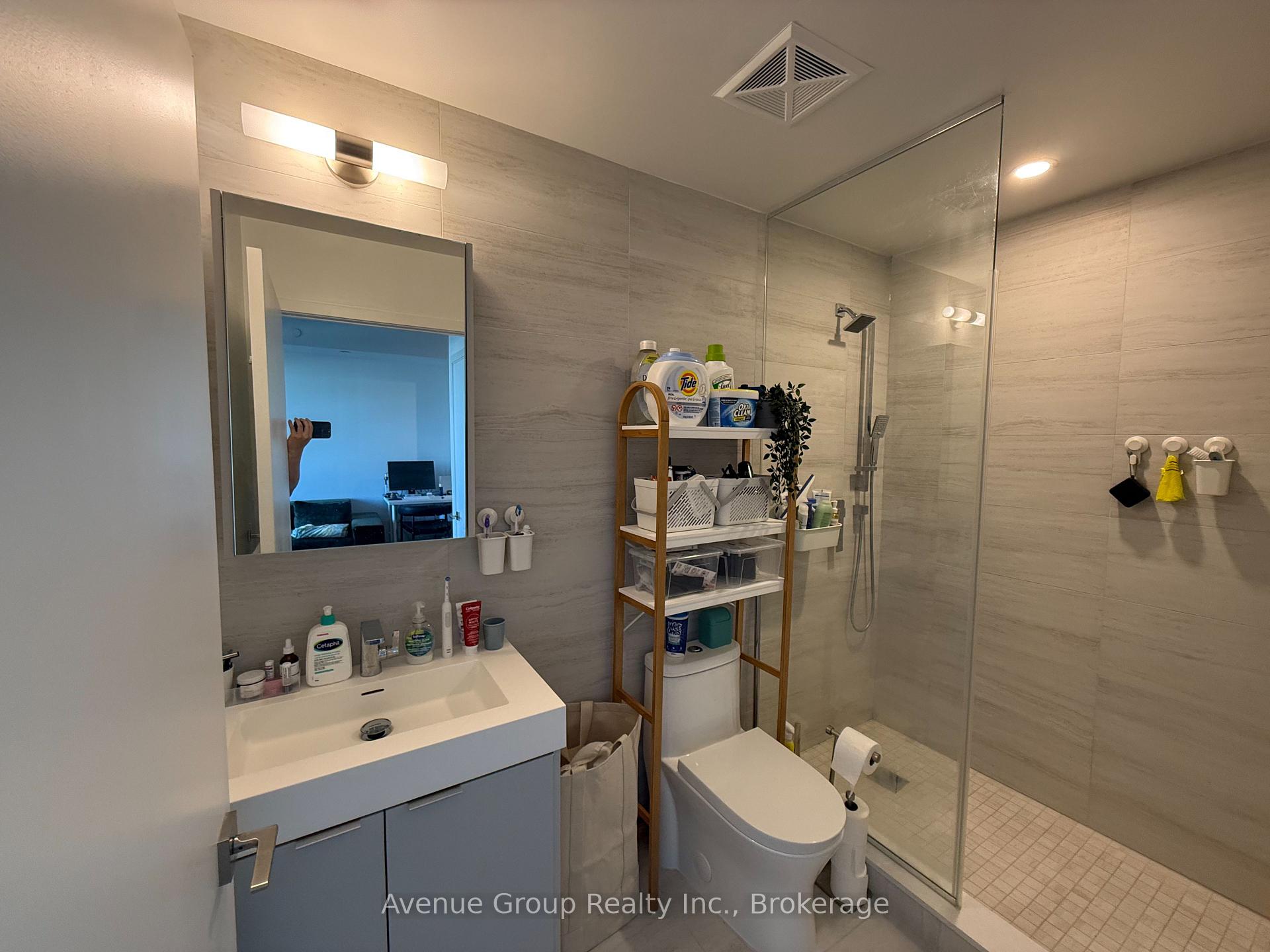 Photo 8 of Unit 1108, 474 Caldari Road, Vaughan, Concord — HOMEH