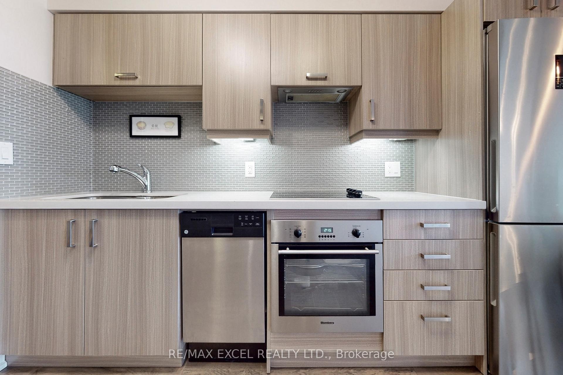 Photo 12 of Unit 1603, 18 Uptown Drive, Markham, Unionville — HOMEH