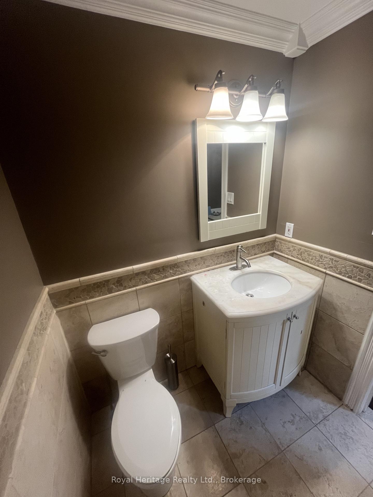 Photo 17 of 184 Lake Drive Way, Ajax, South West — HOMEH